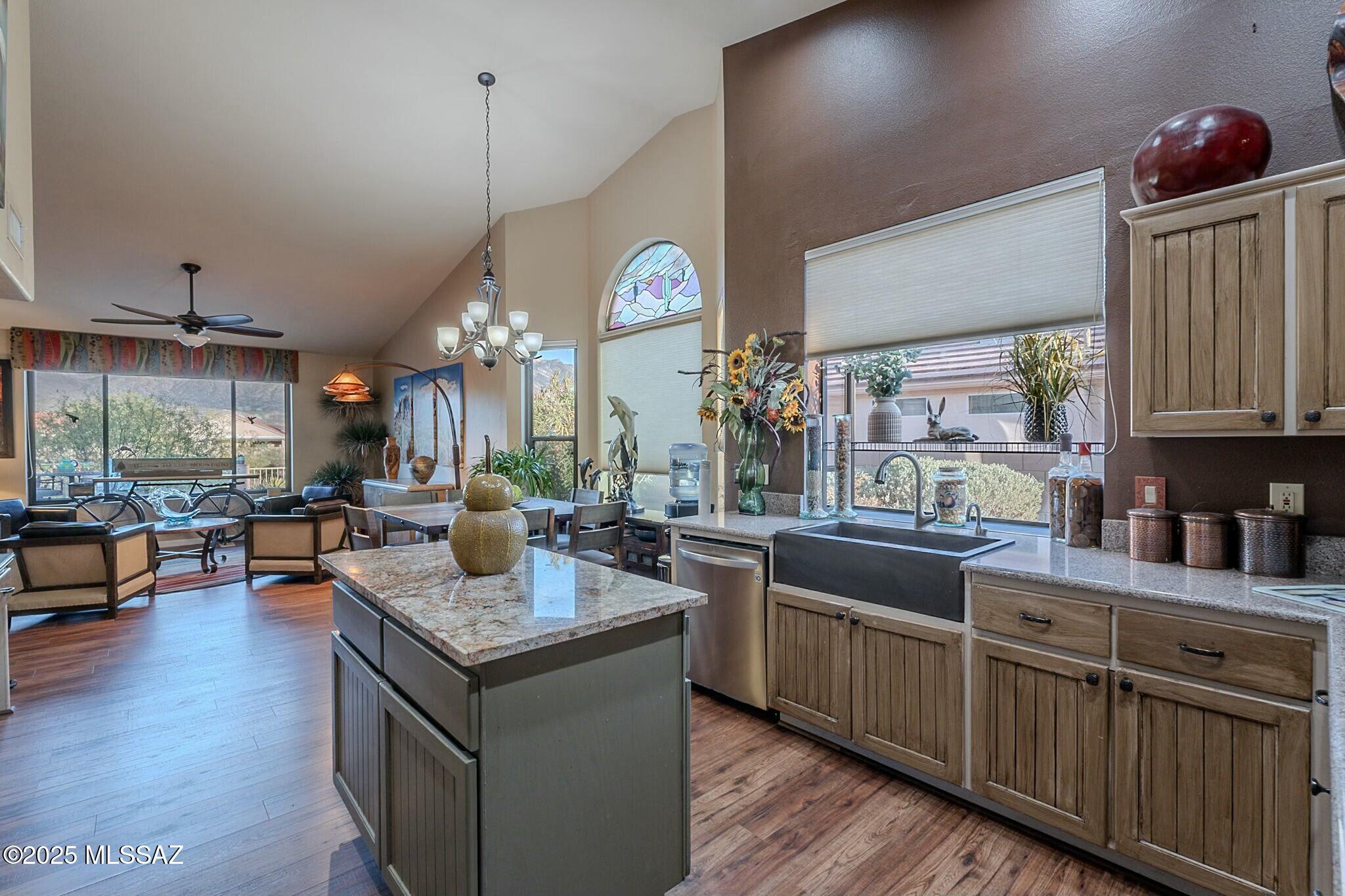 Saddlebrooke - Residential