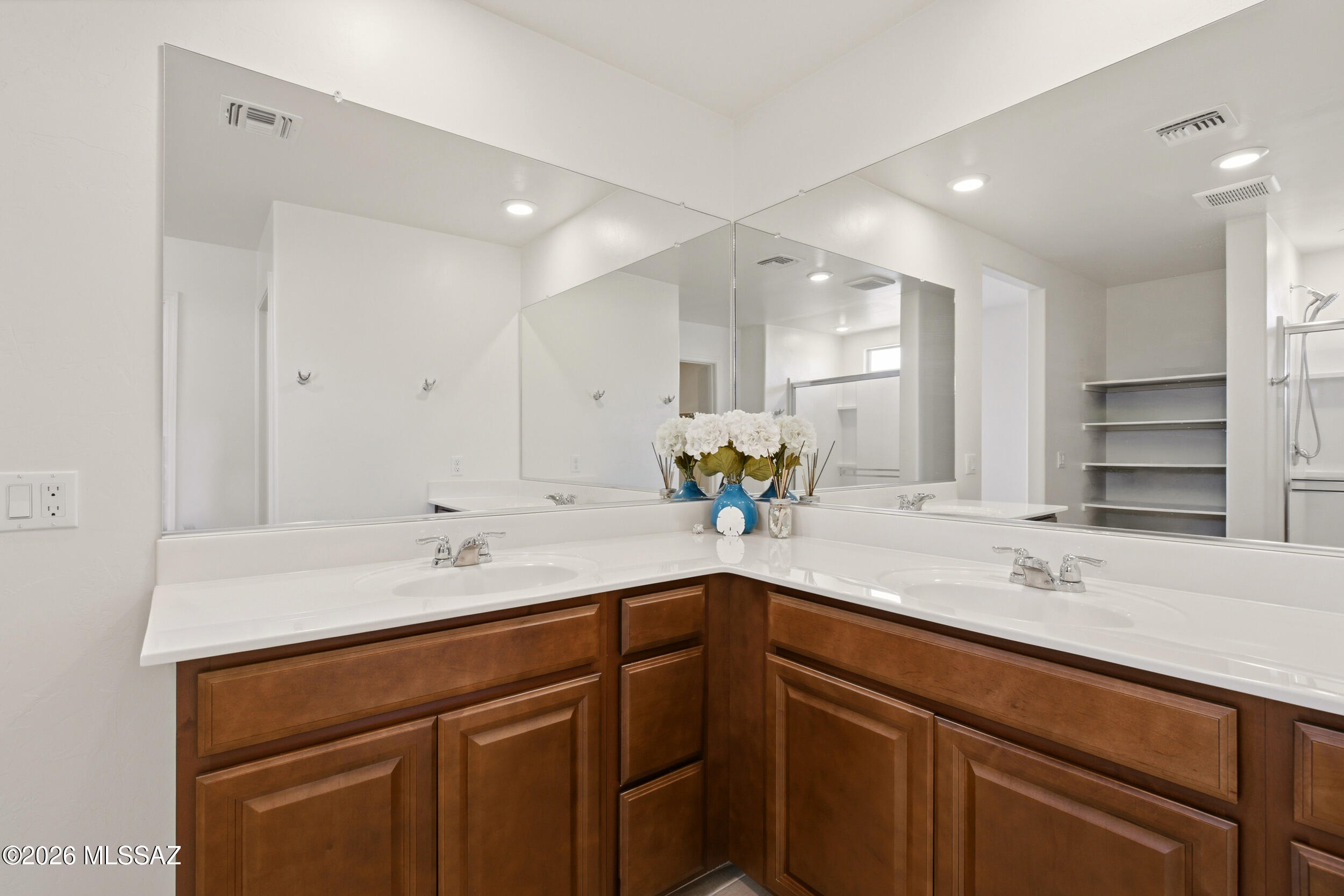 La Estancia De Tucson (1-330) - Residential