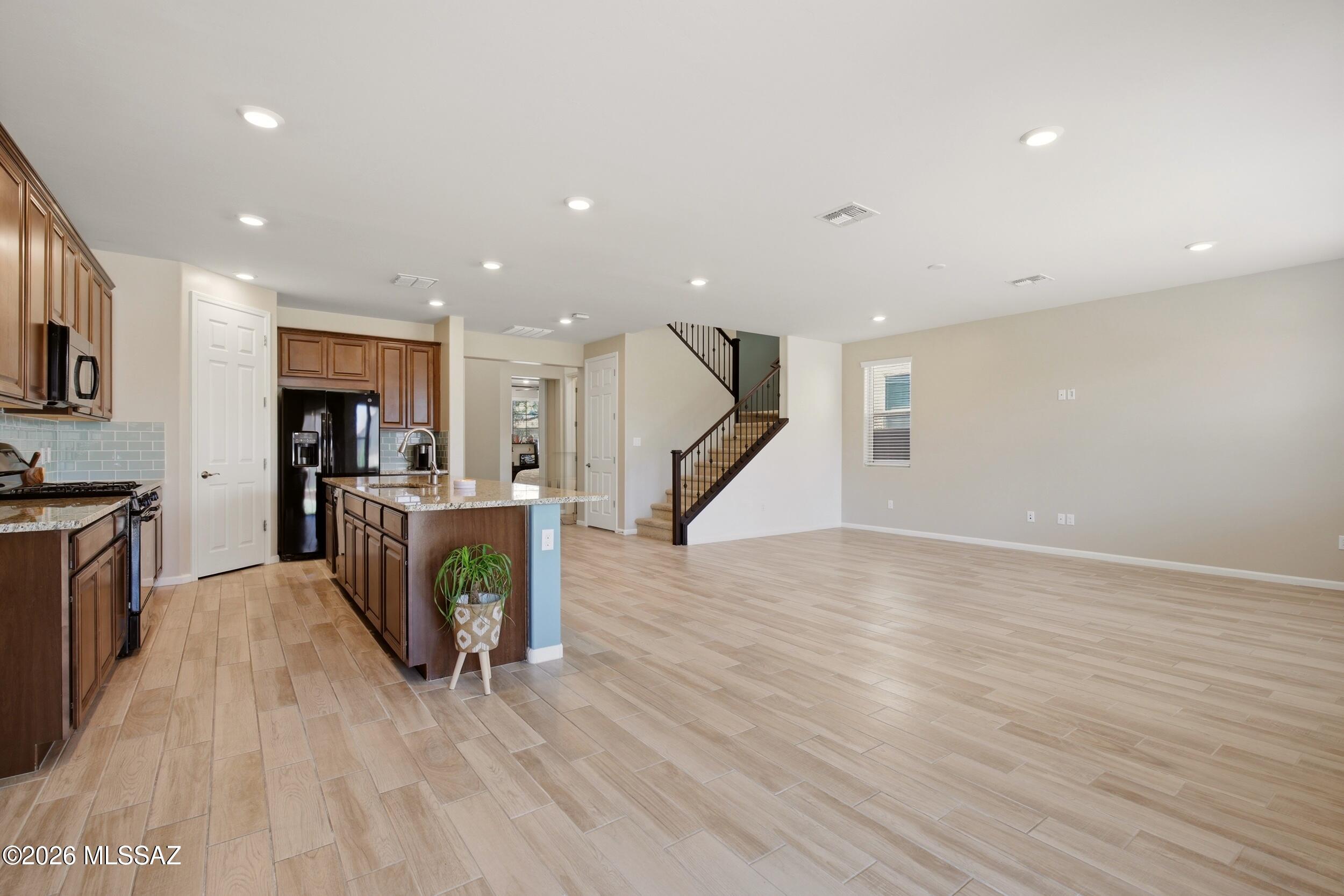 La Estancia De Tucson (1-330) - Residential
