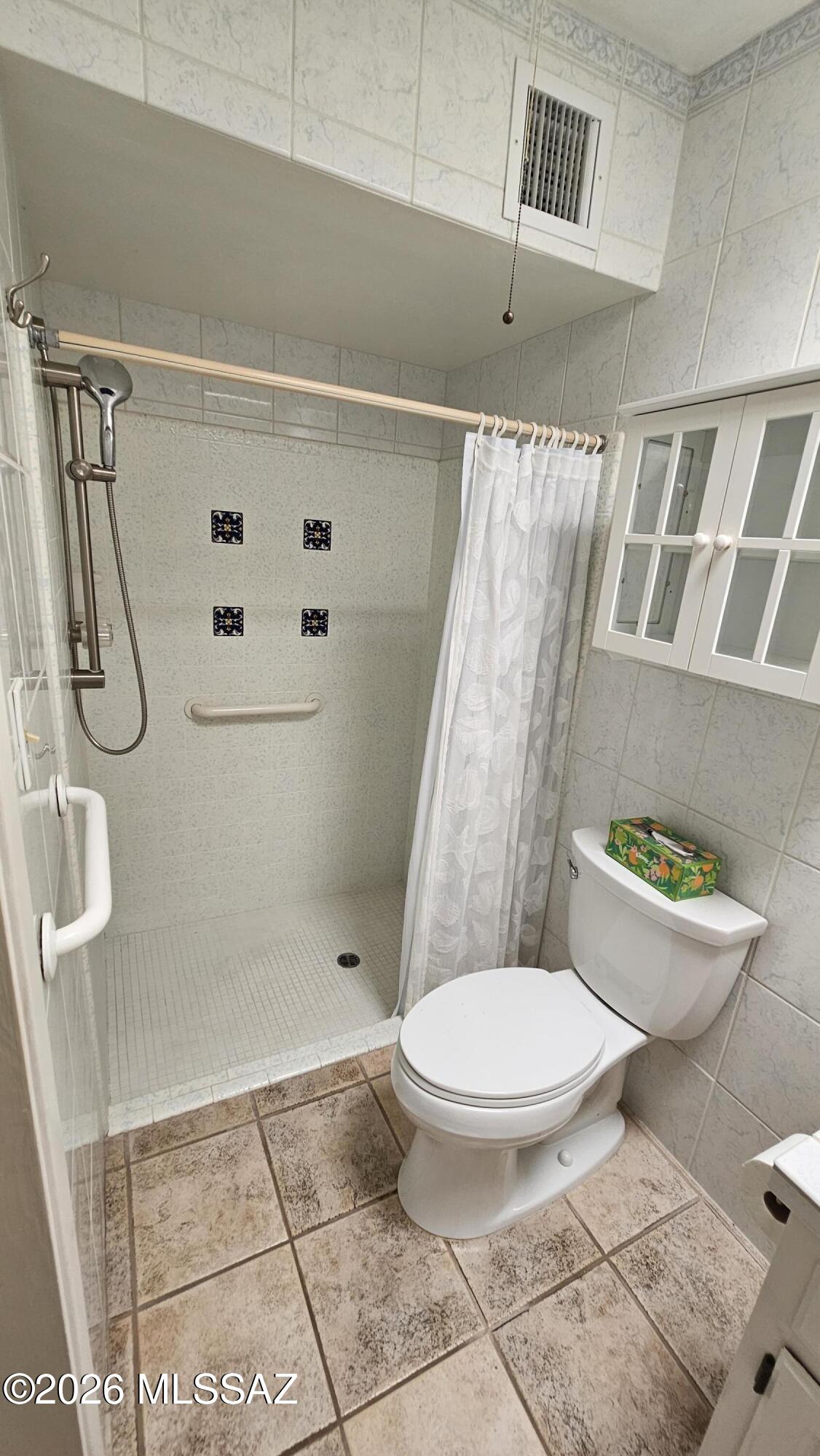 Teresa Terrace (1-28) - Residential