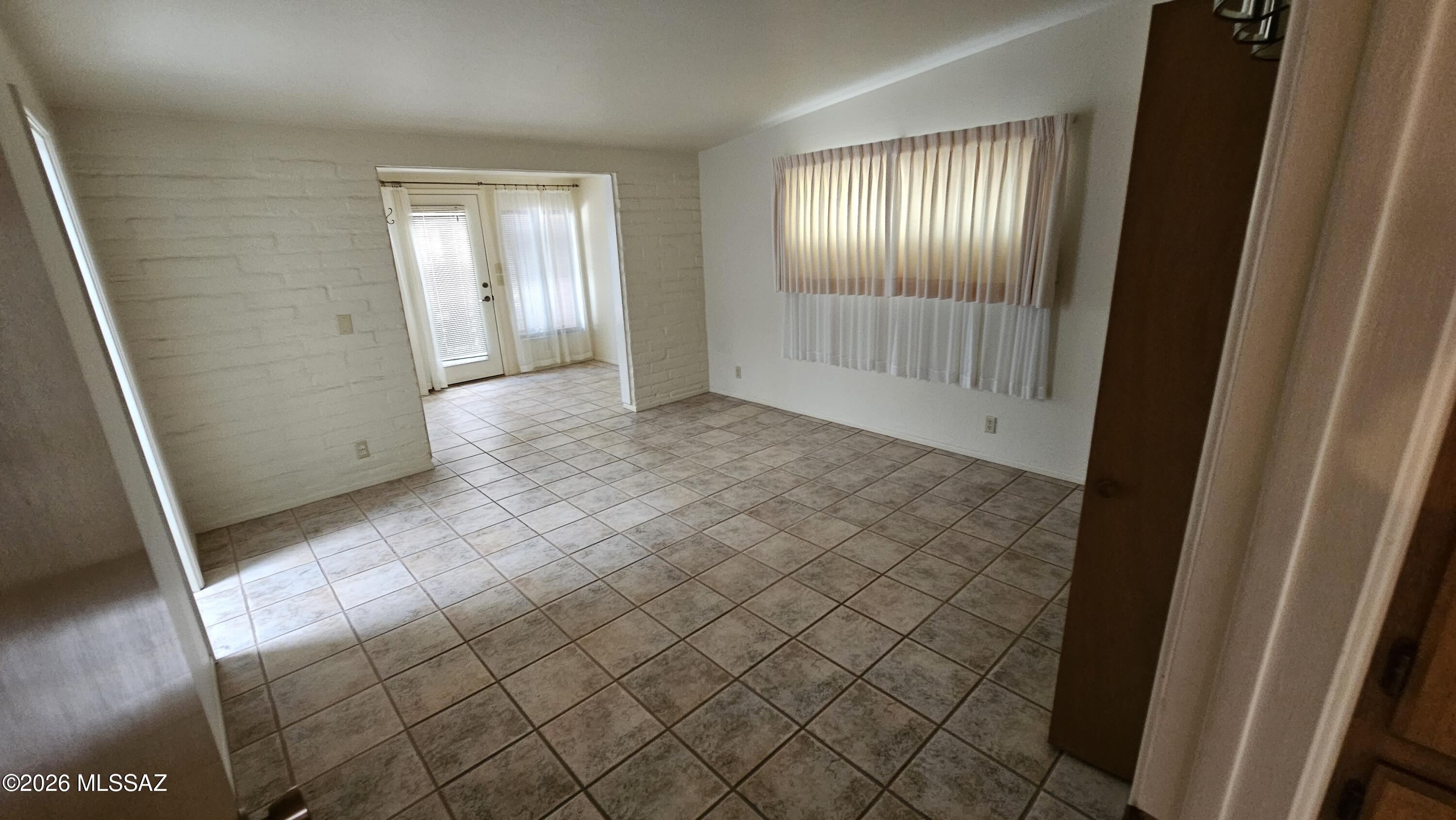 Teresa Terrace (1-28) - Residential