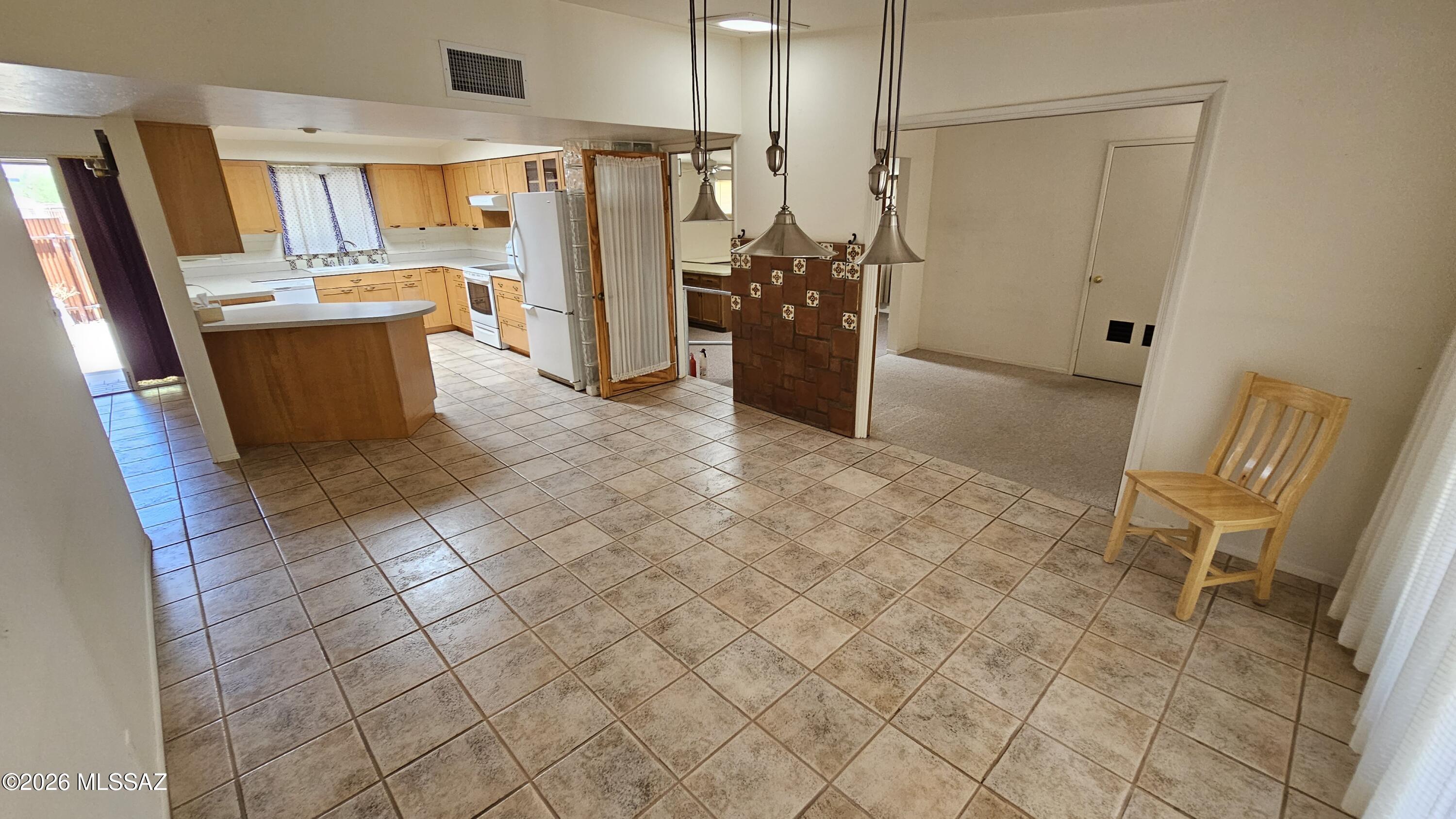 Teresa Terrace (1-28) - Residential