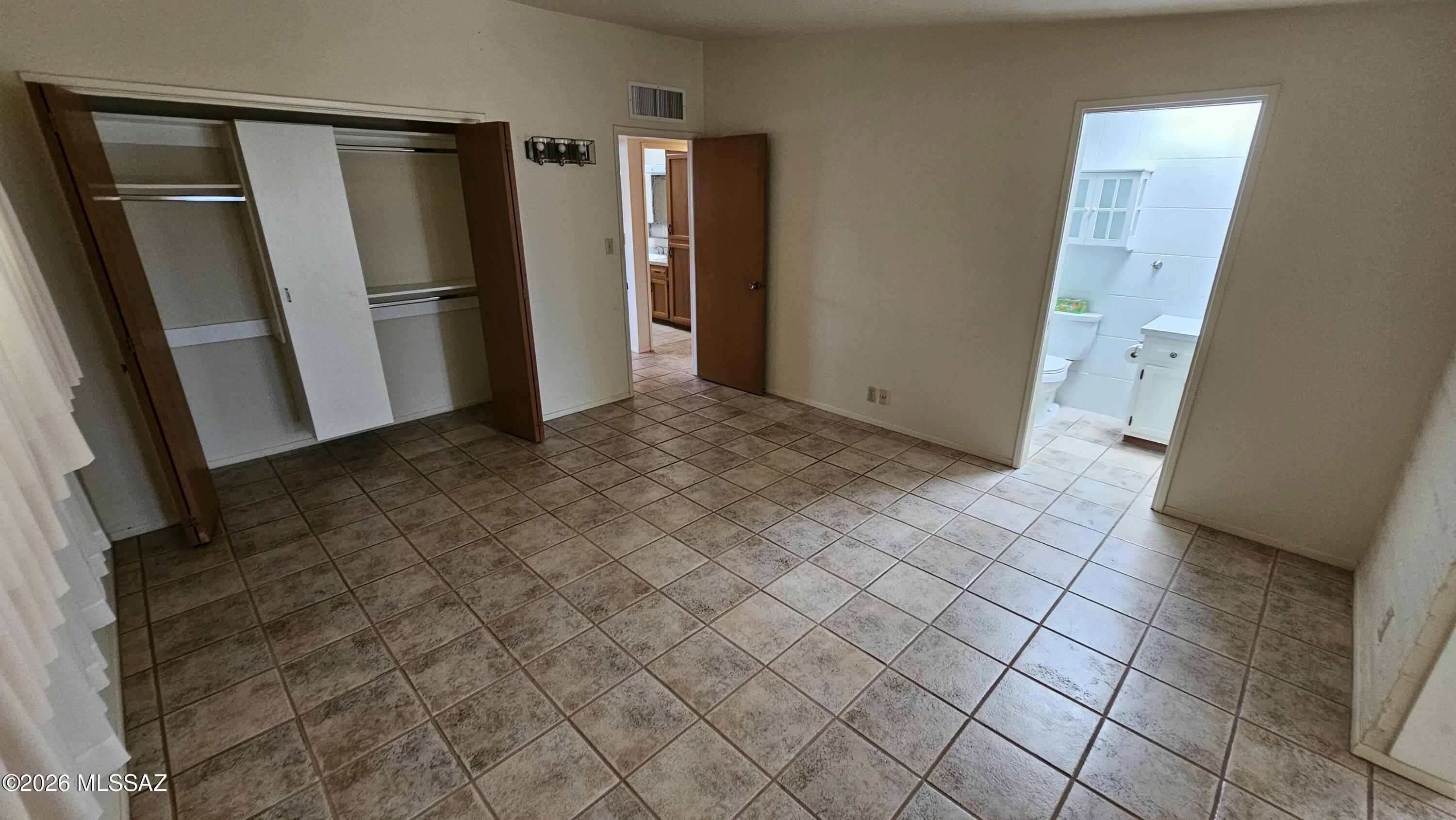 Teresa Terrace (1-28) - Residential