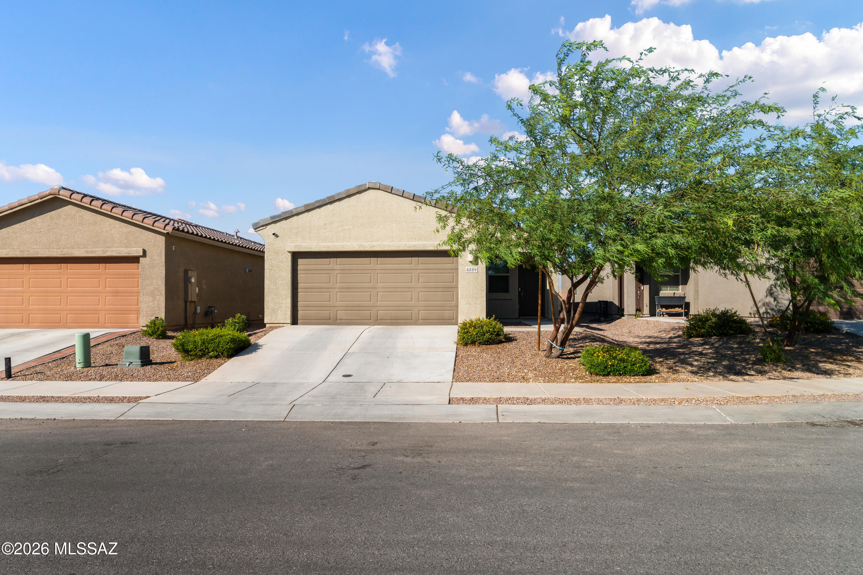 Valencia Crossing Neighborhoods 3 & 4 - Residential