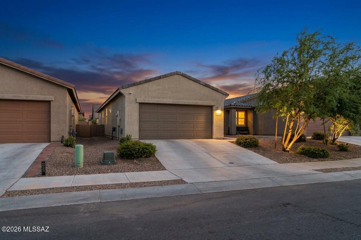 Valencia Crossing Neighborhoods 3 & 4 - Residential