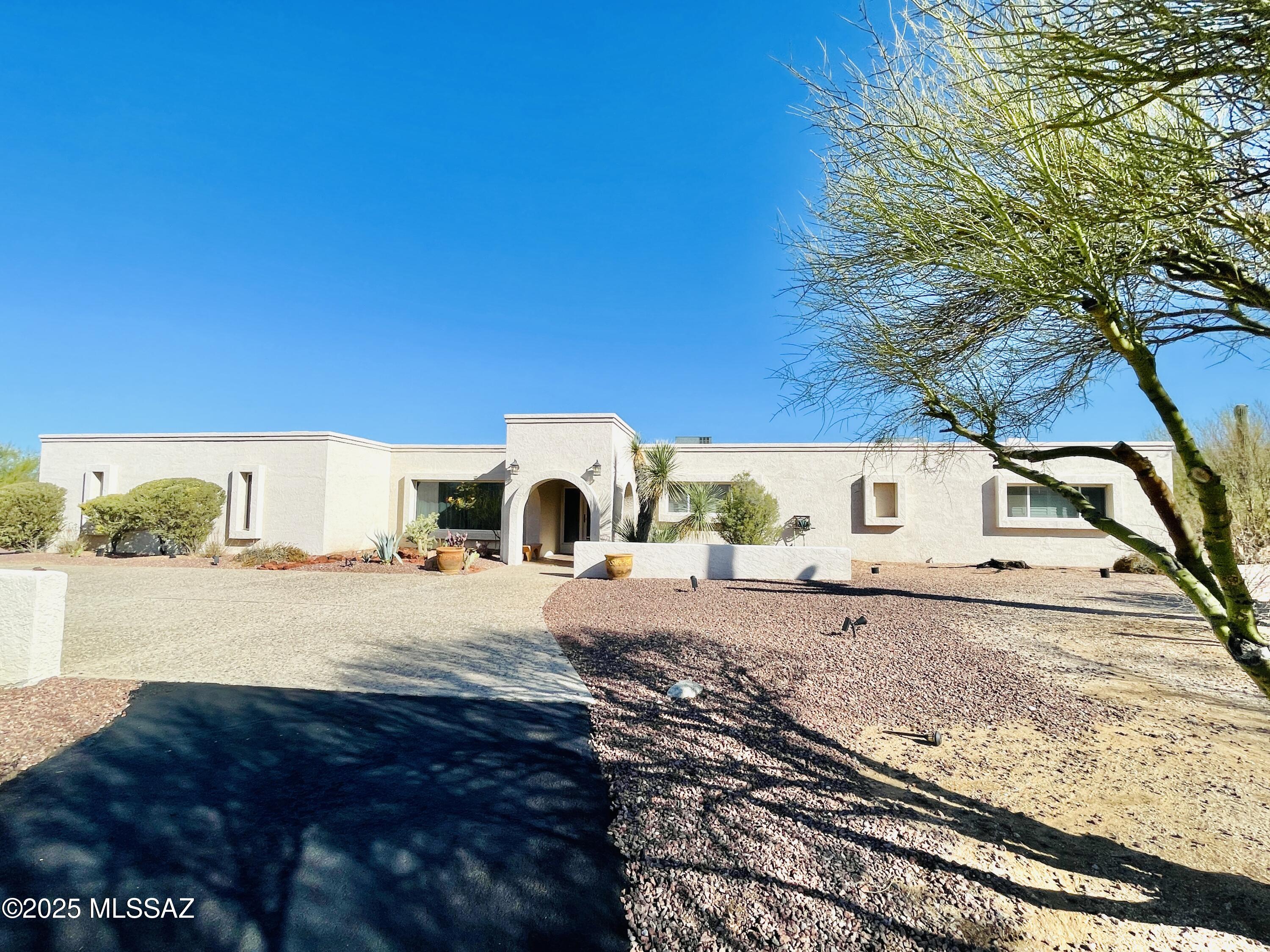 La Cebadilla Estates (1-161) - Residential Lease