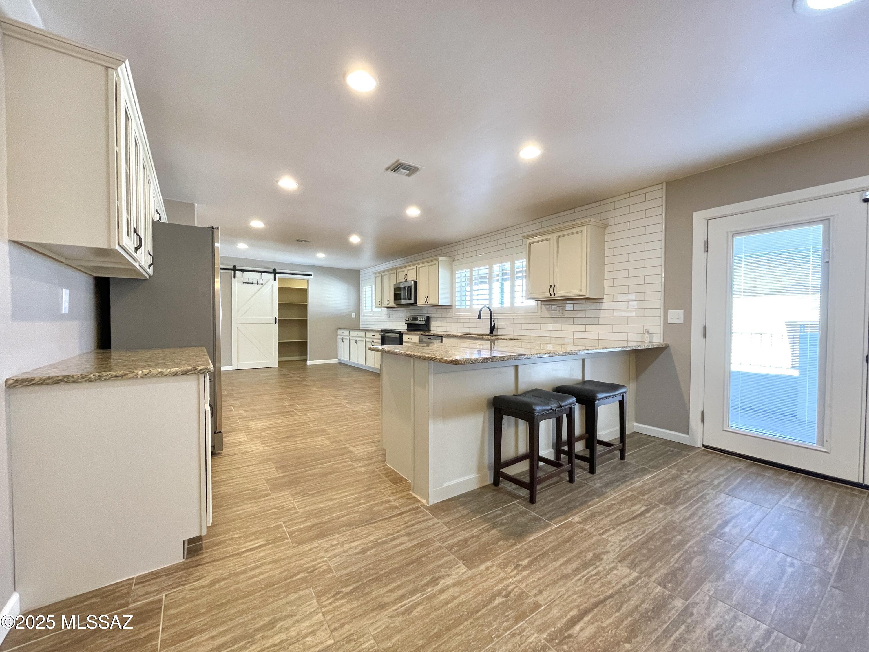 La Cebadilla Estates (1-161) - Residential Lease