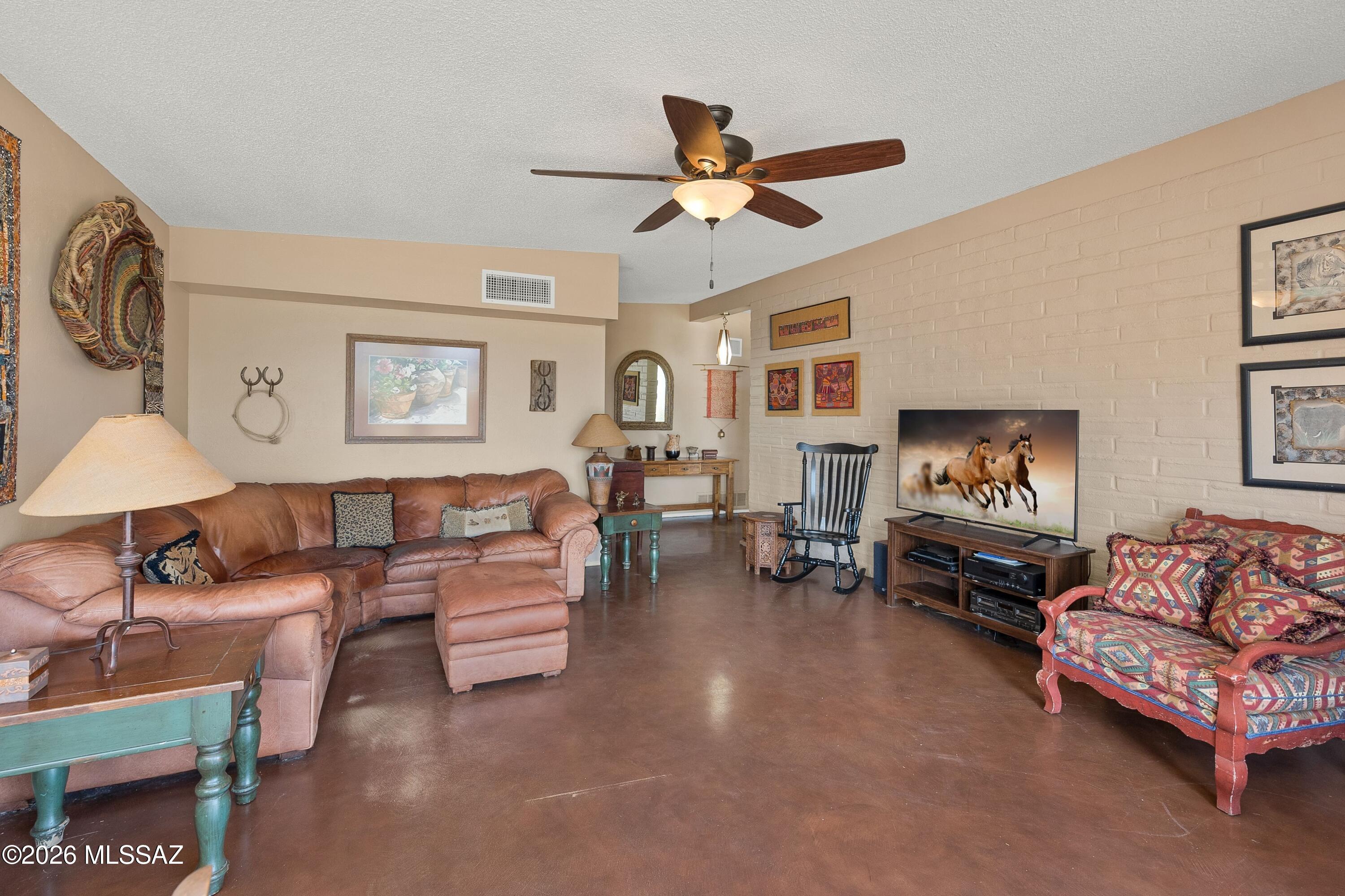 Windsor Park (1-55) - Residential