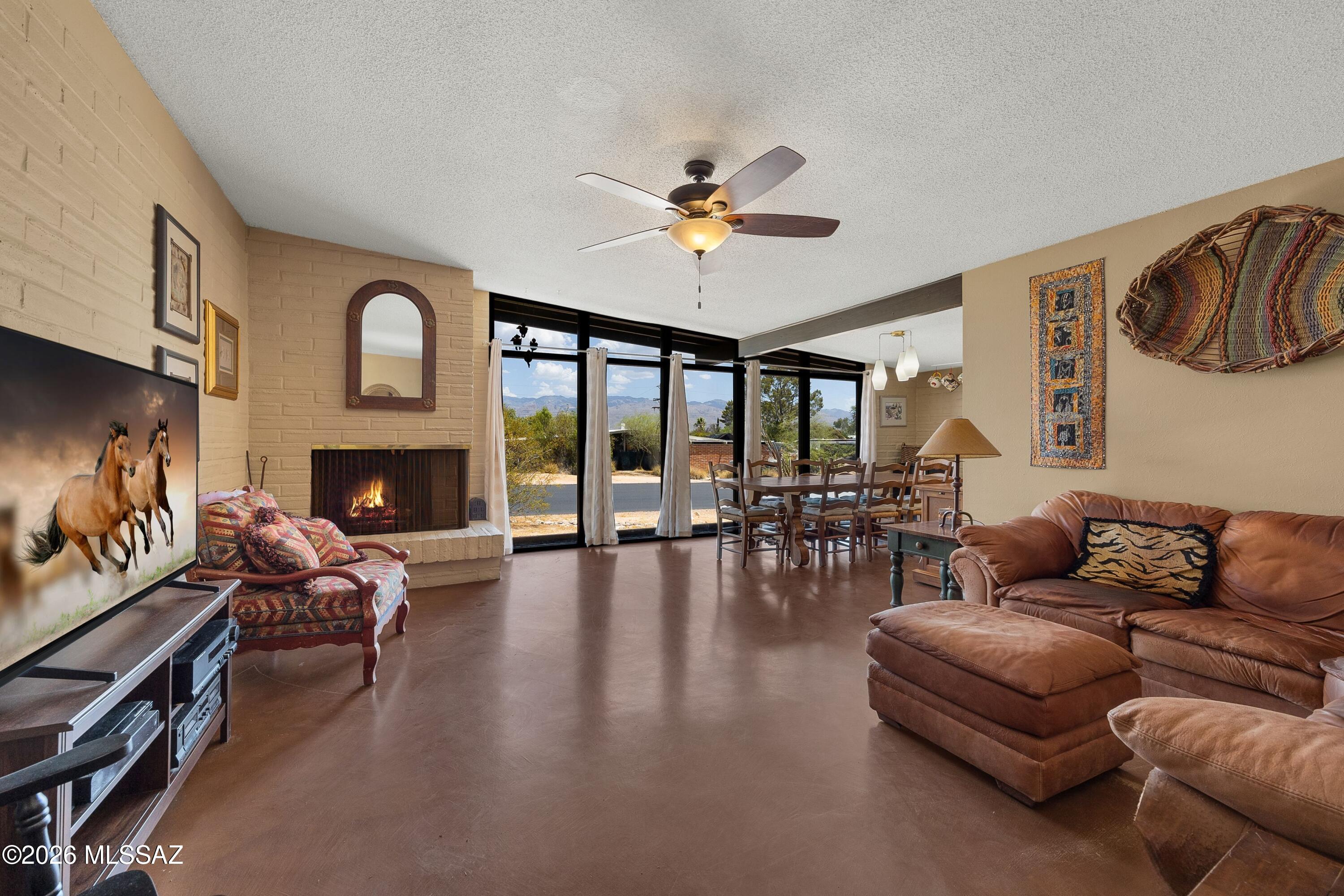 Windsor Park (1-55) - Residential