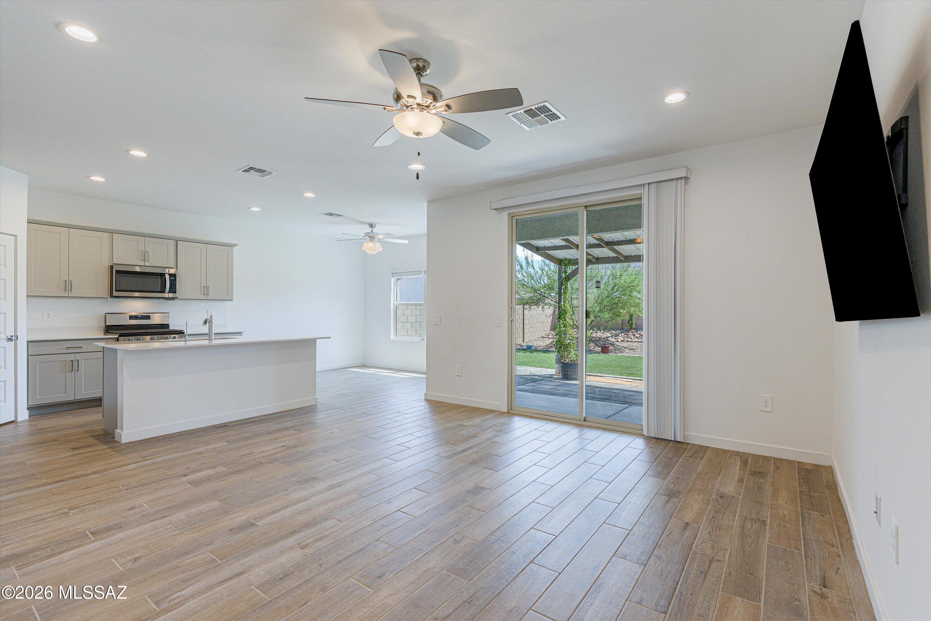New Tucson Unit NO. 8 (1-455) - Residential