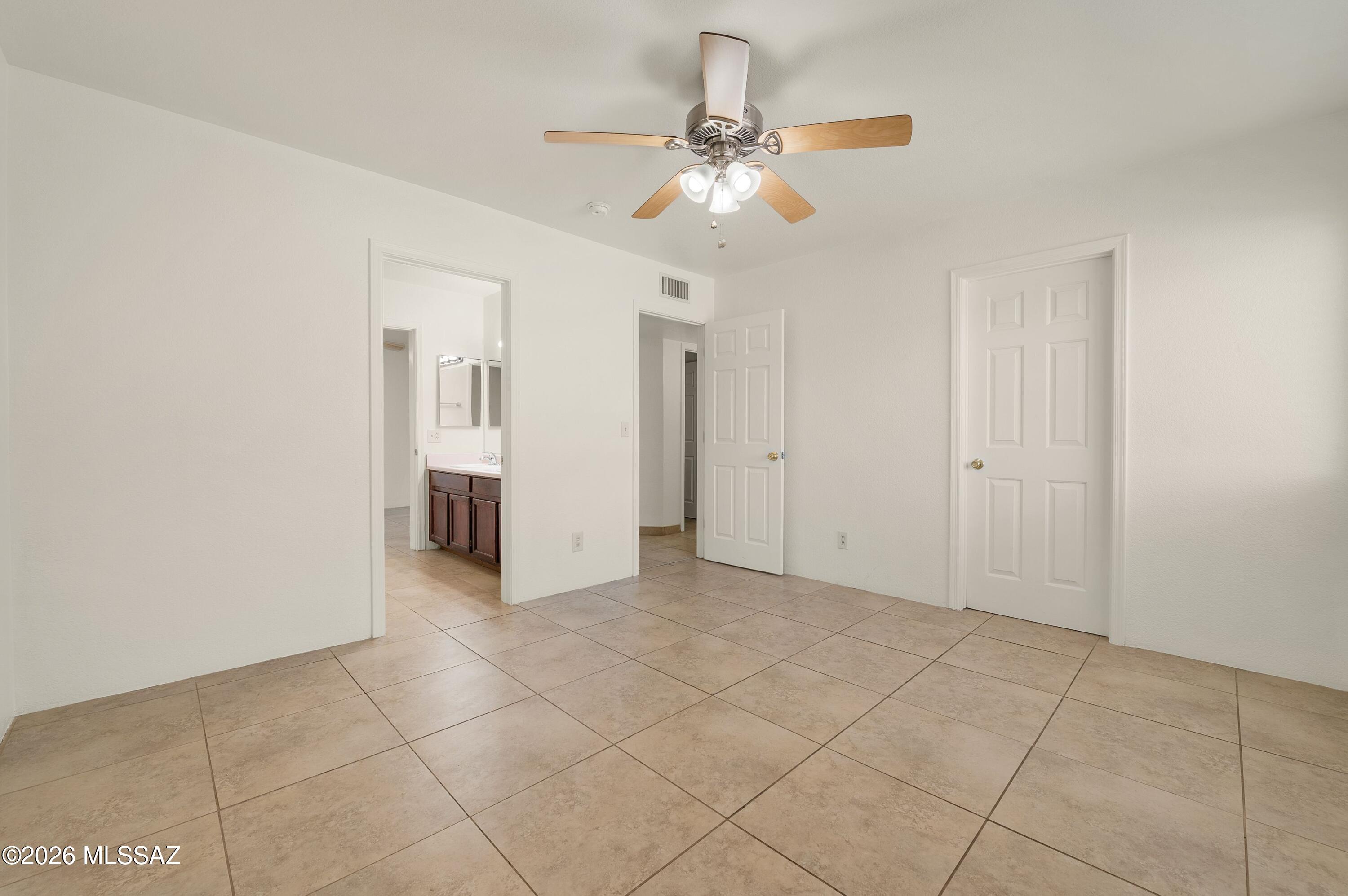 Mission West (1-370) - Residential
