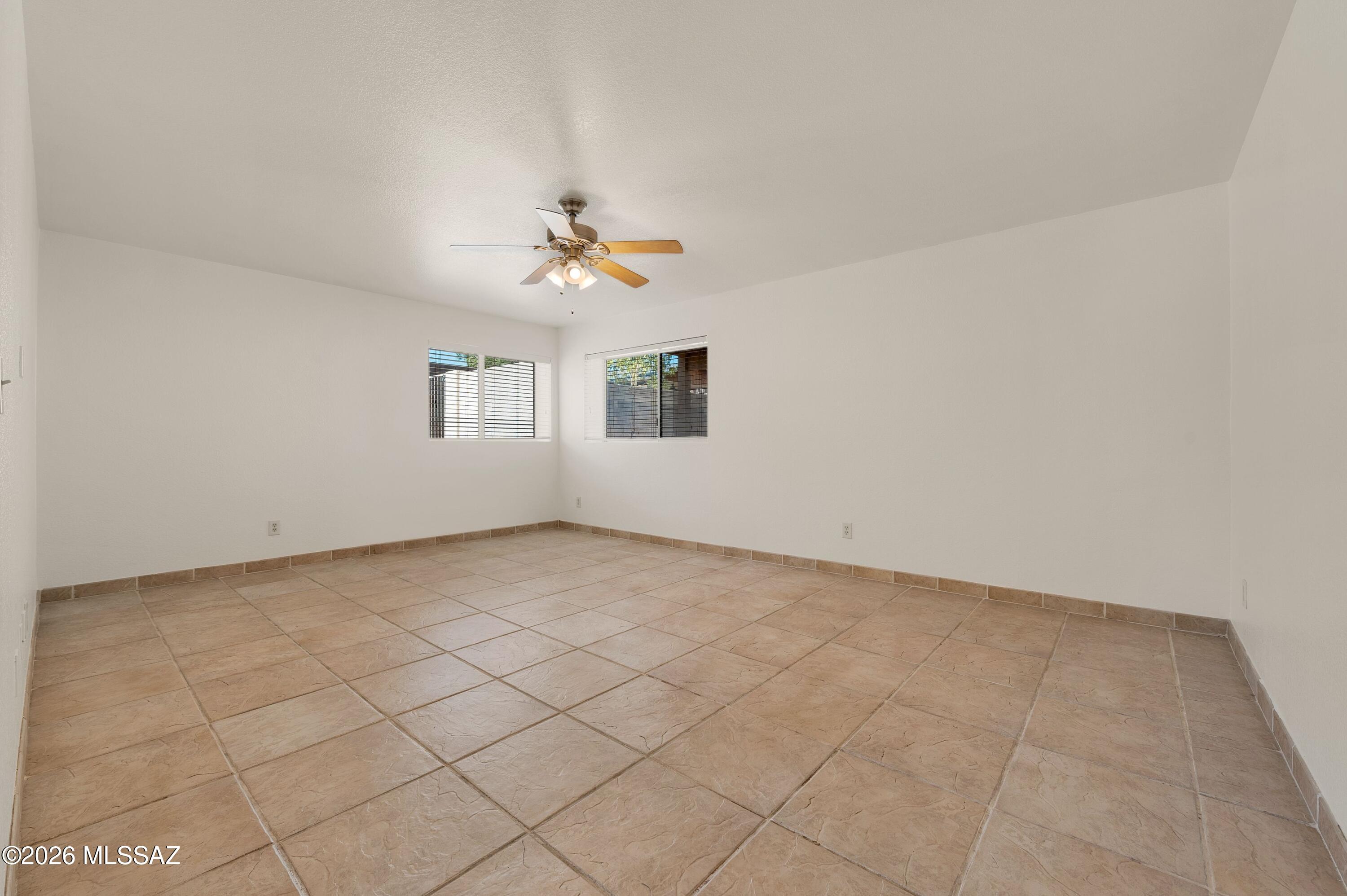 Mission West (1-370) - Residential