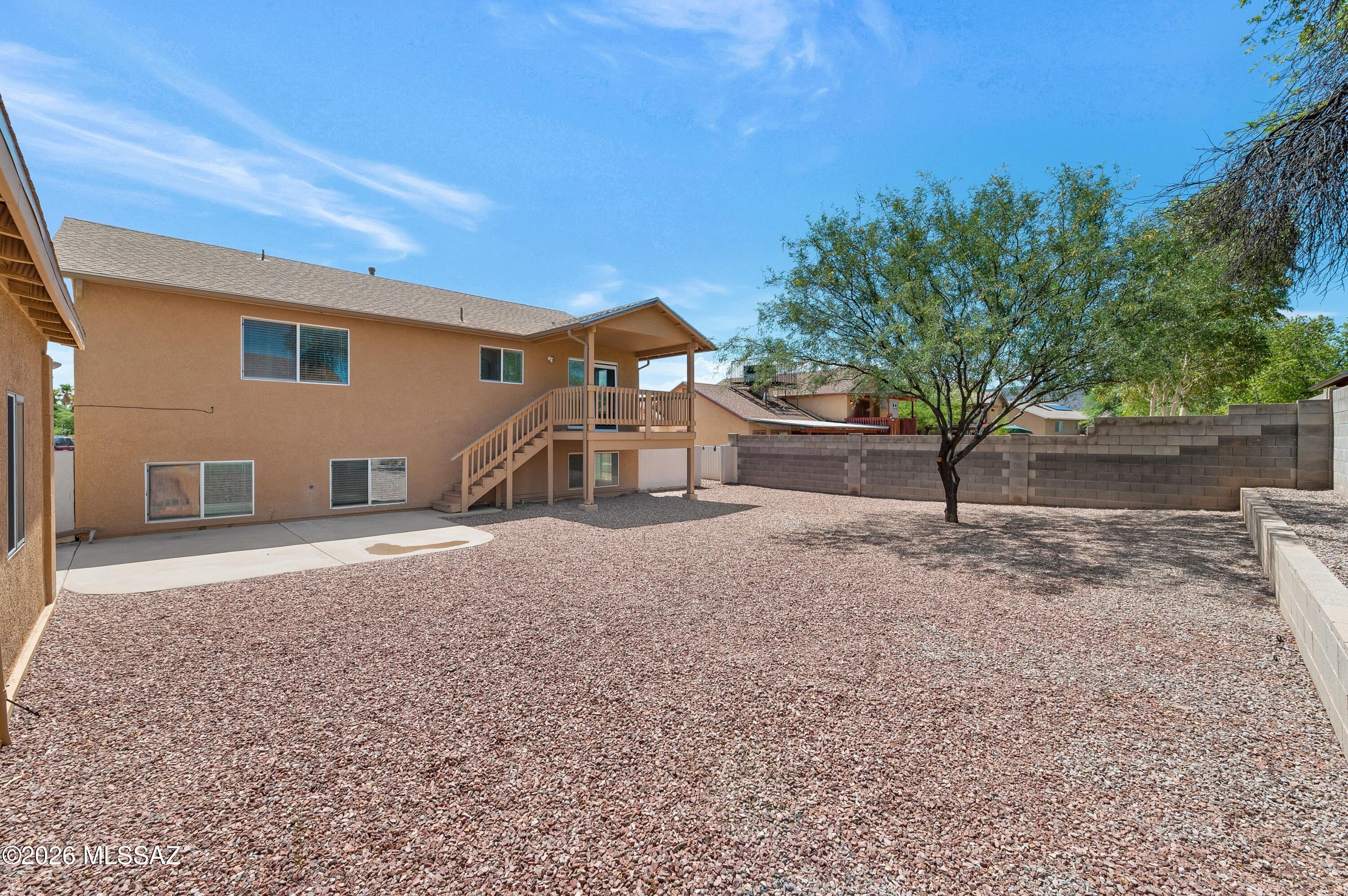 Mission West (1-370) - Residential