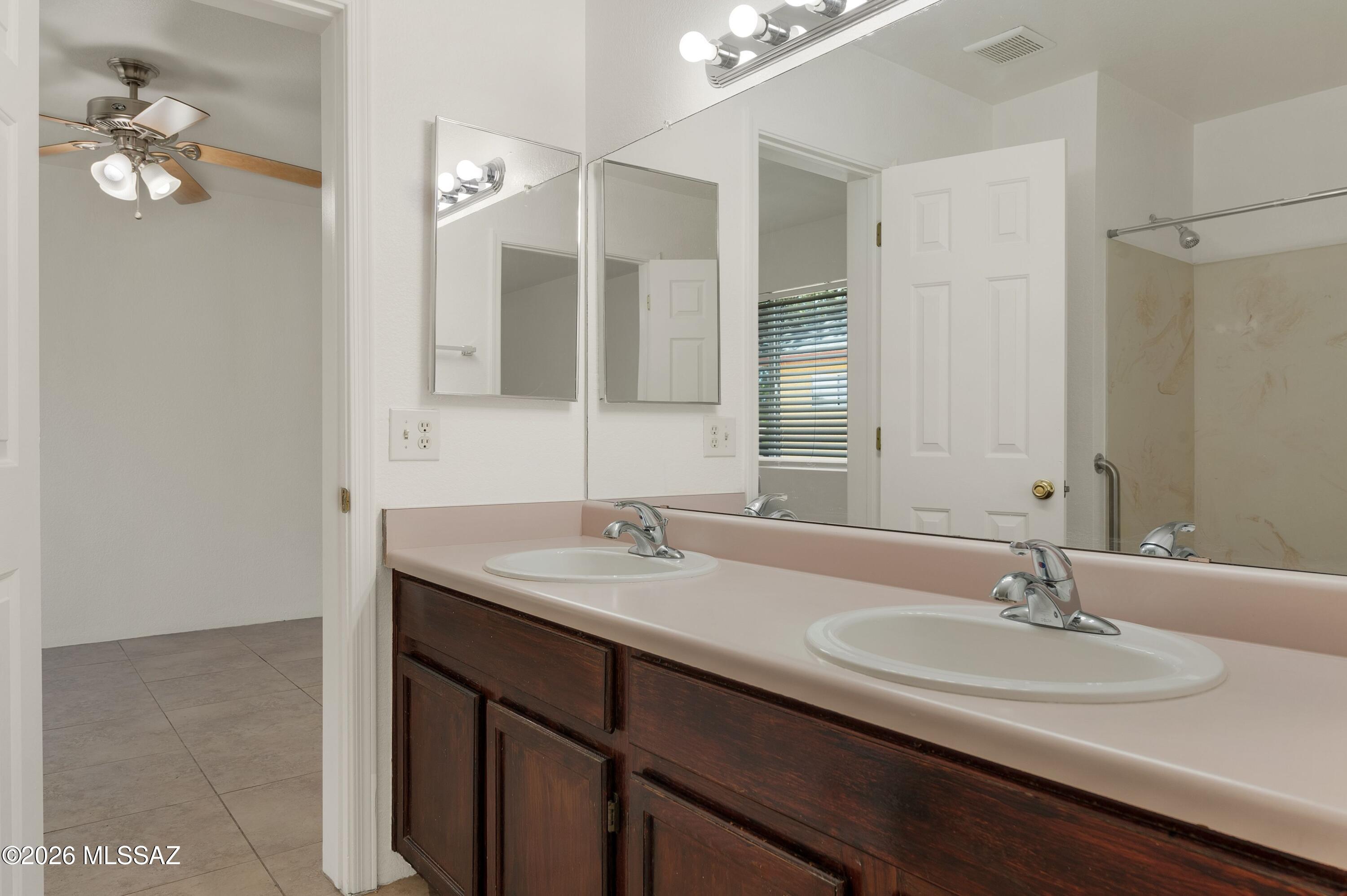 Mission West (1-370) - Residential