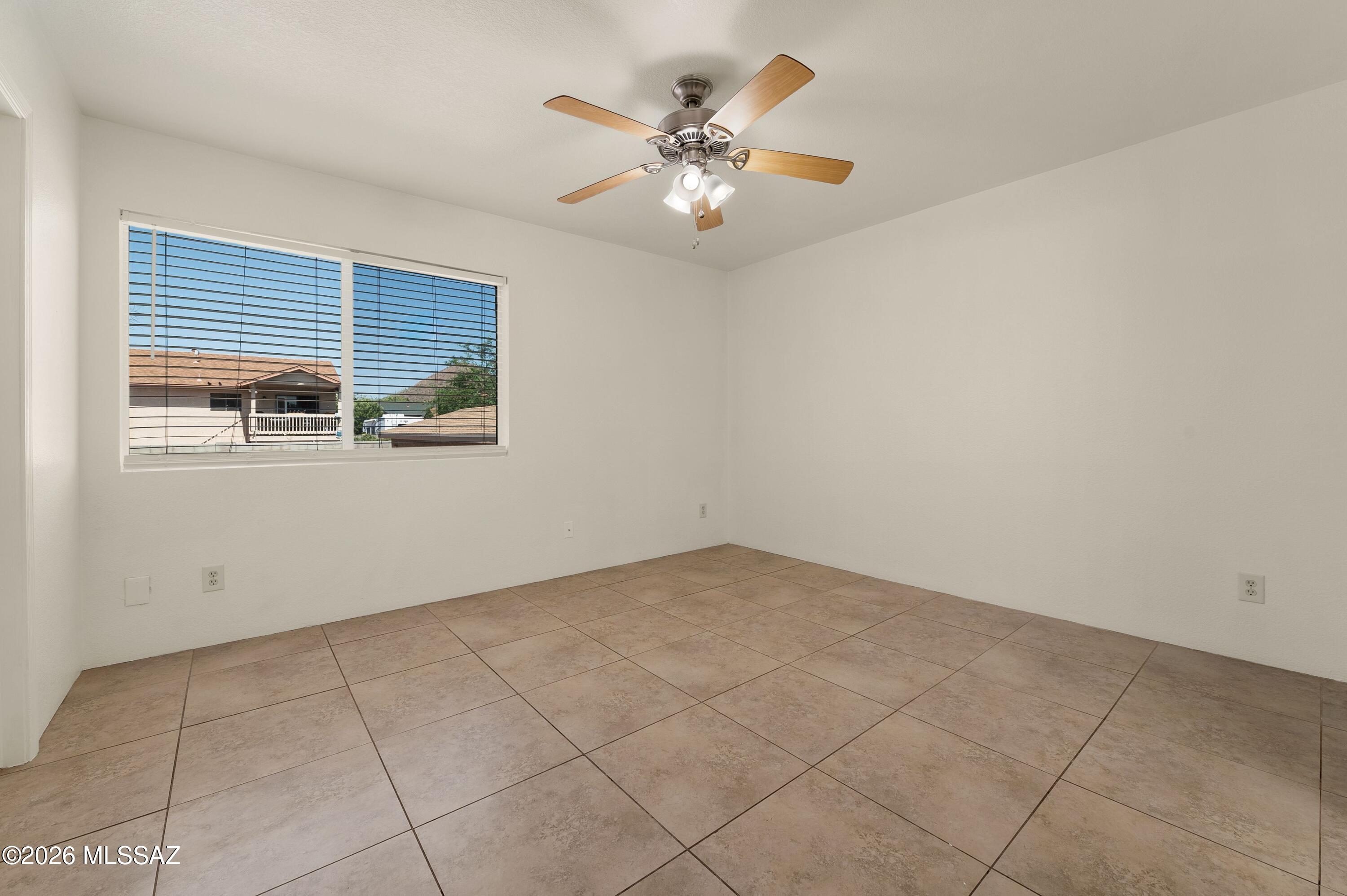 Mission West (1-370) - Residential