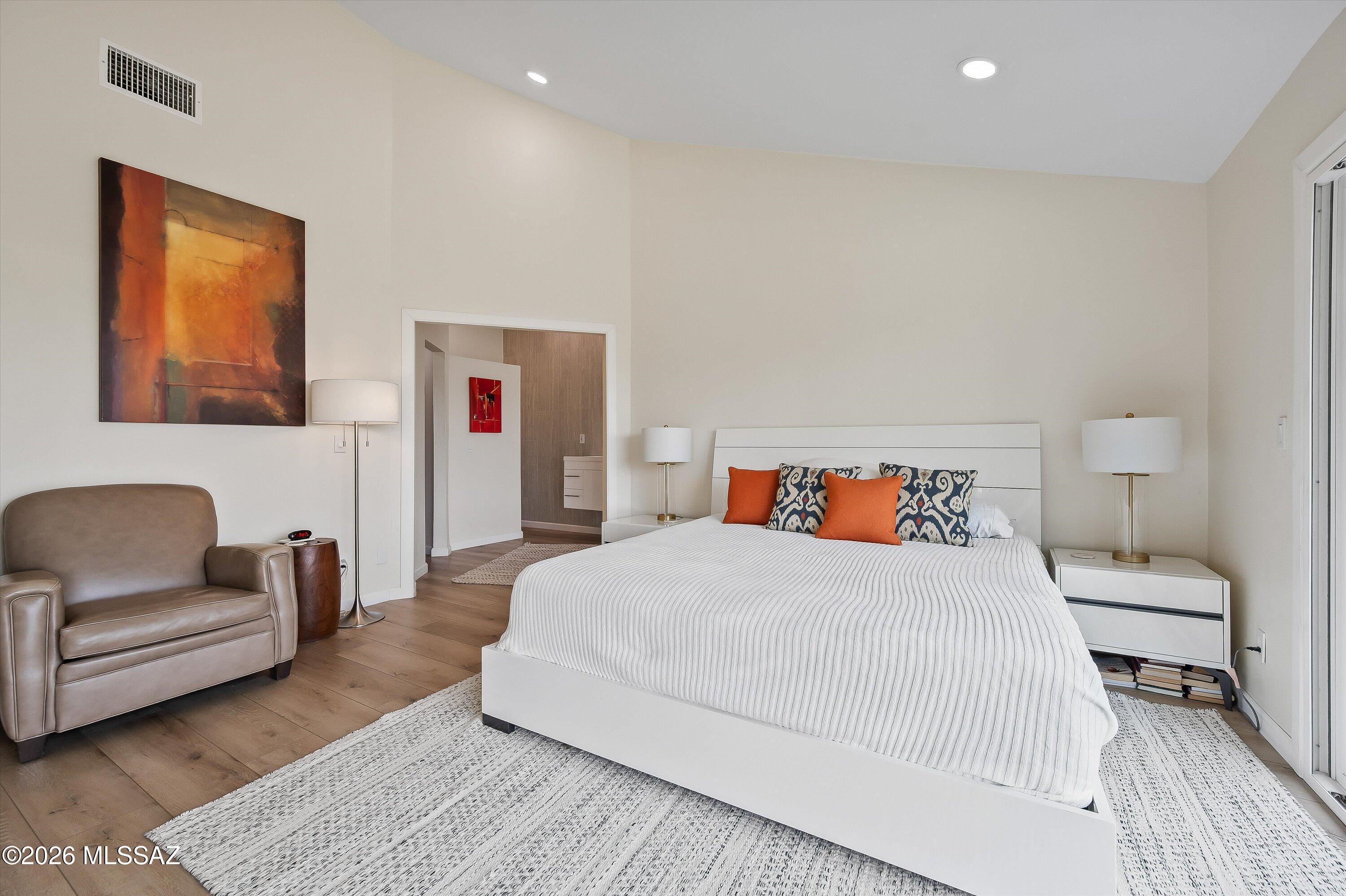 Haciendas Catalina Del Rey (1-174) - Residential Lease