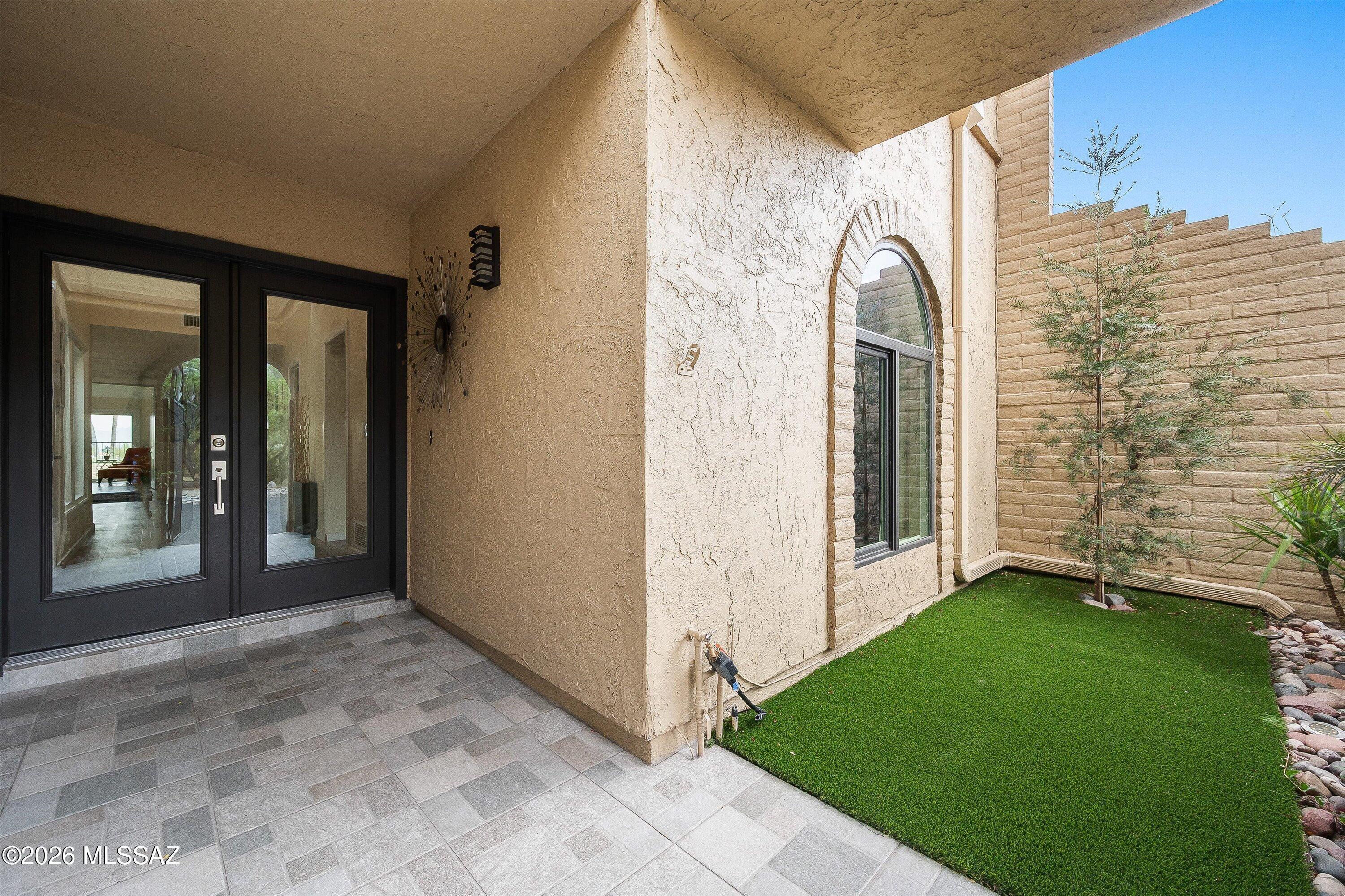 Haciendas Catalina Del Rey (1-174) - Residential Lease
