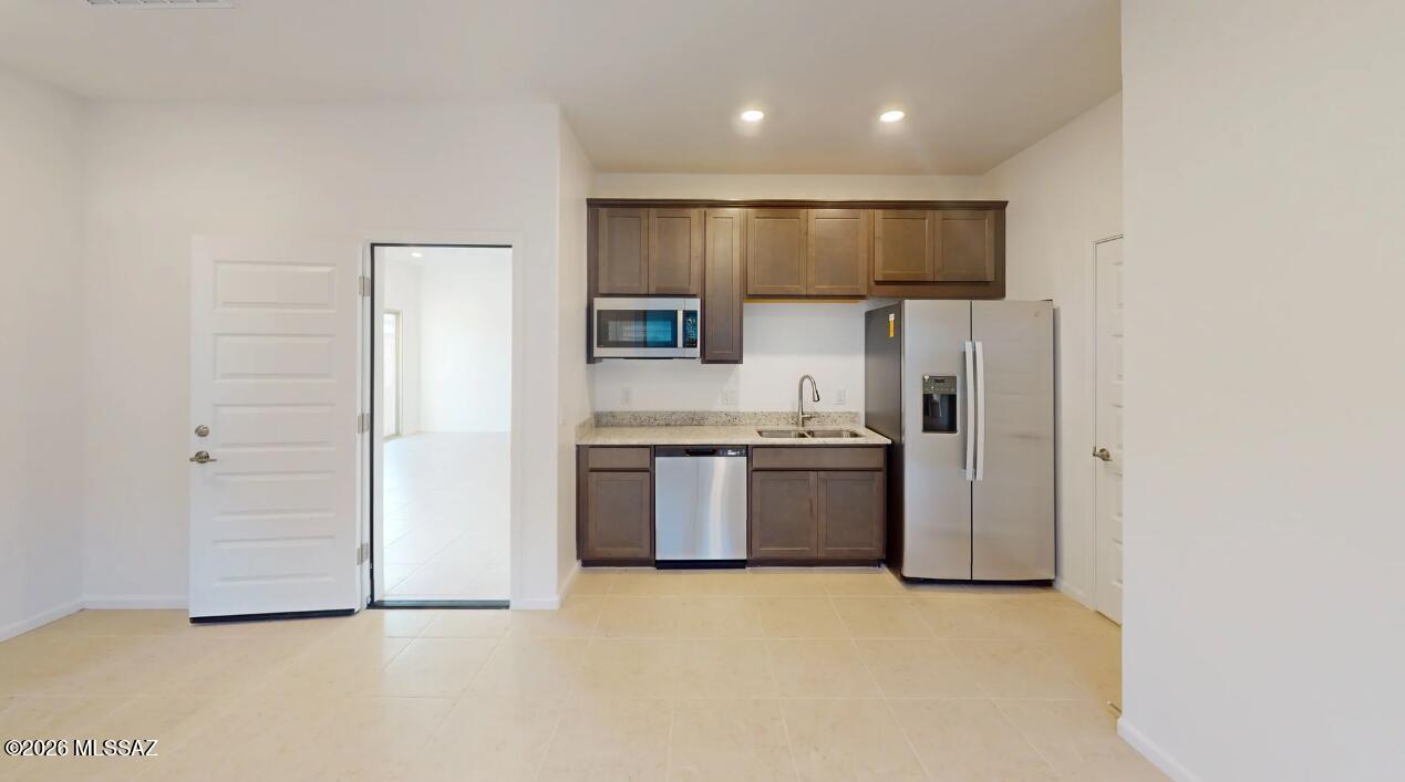 N/A - Residential Lease