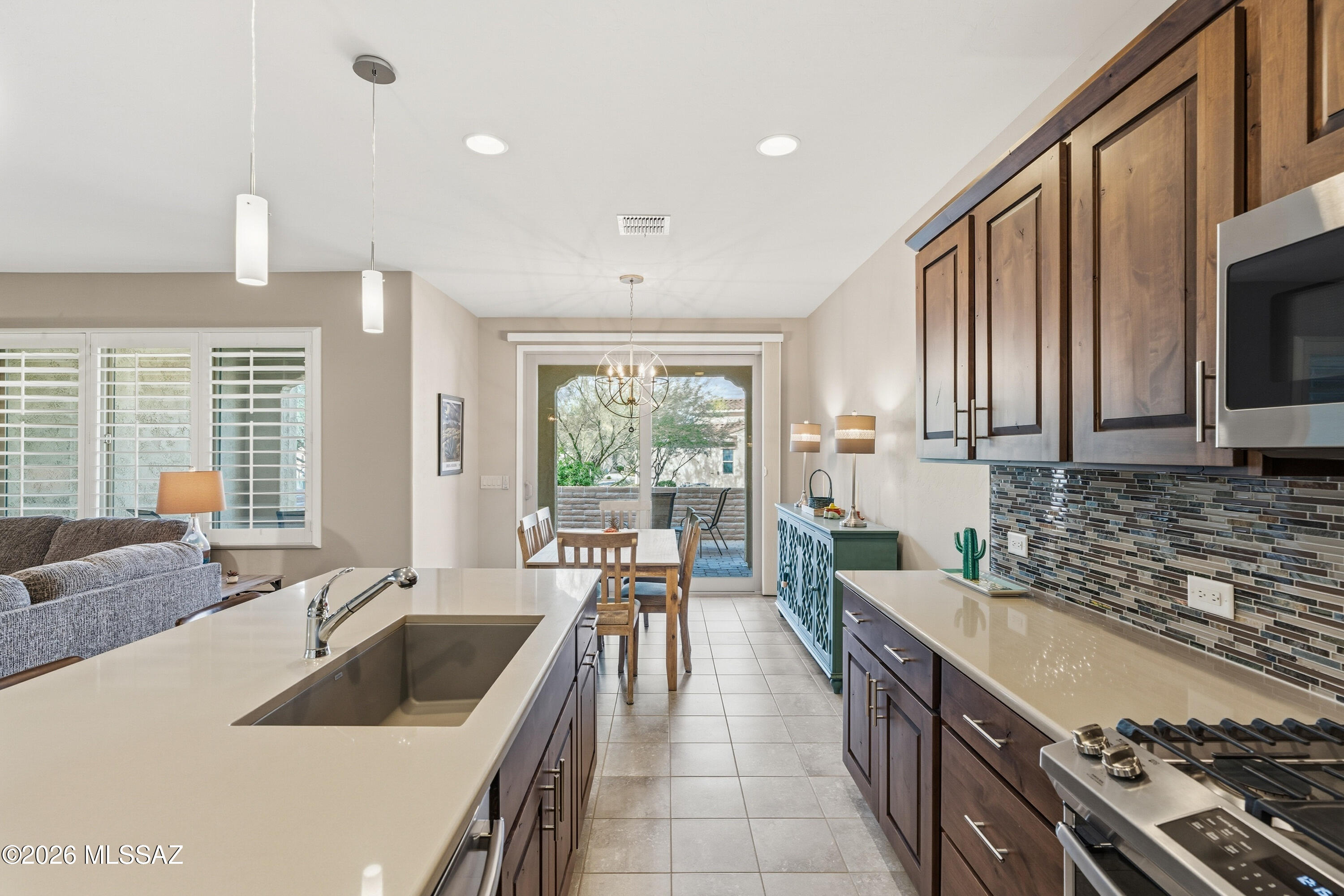 Quail Creek II Unit 33B SQ20161810746 - Residential