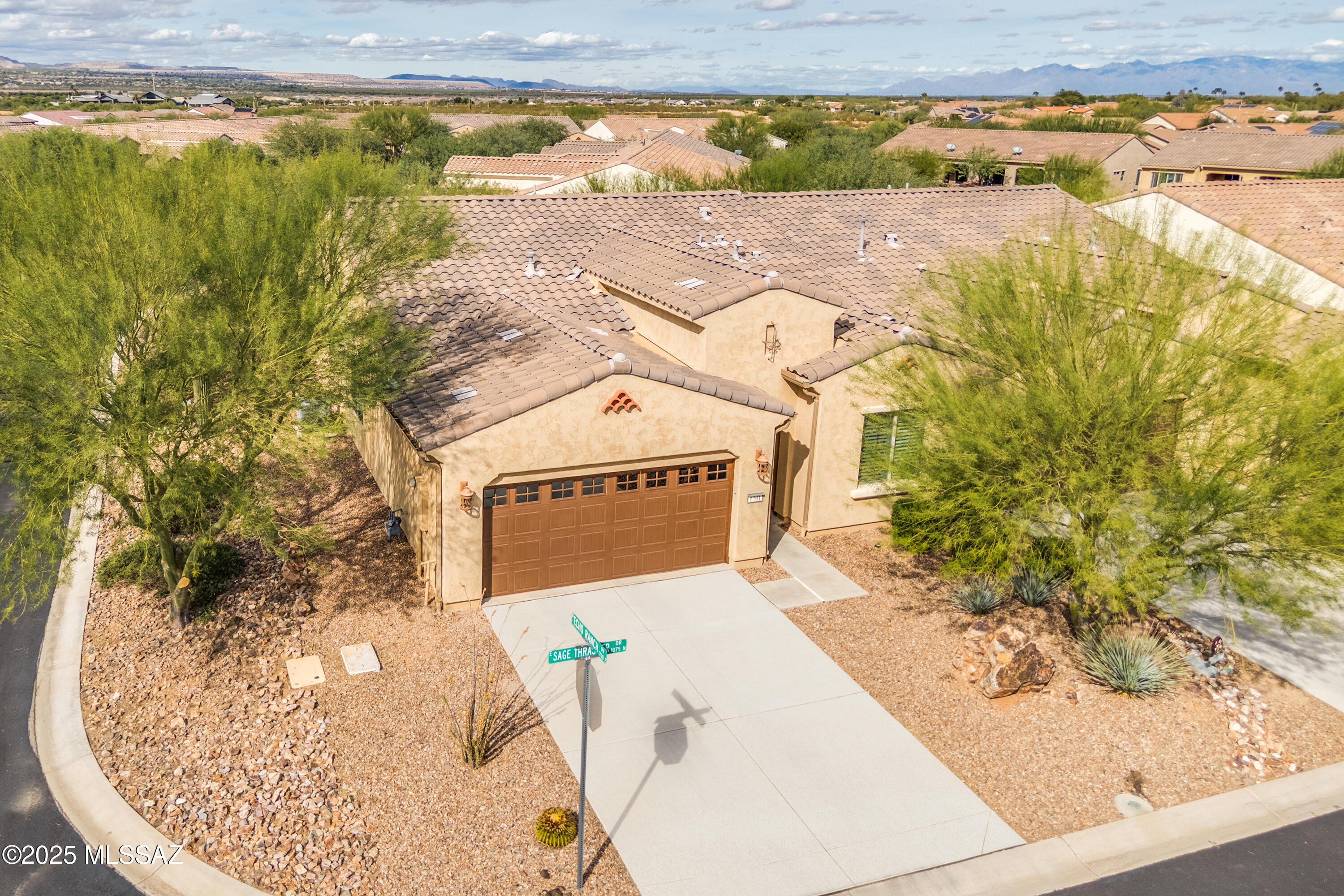 Quail Creek II Unit 33B SQ20161810746 - Residential