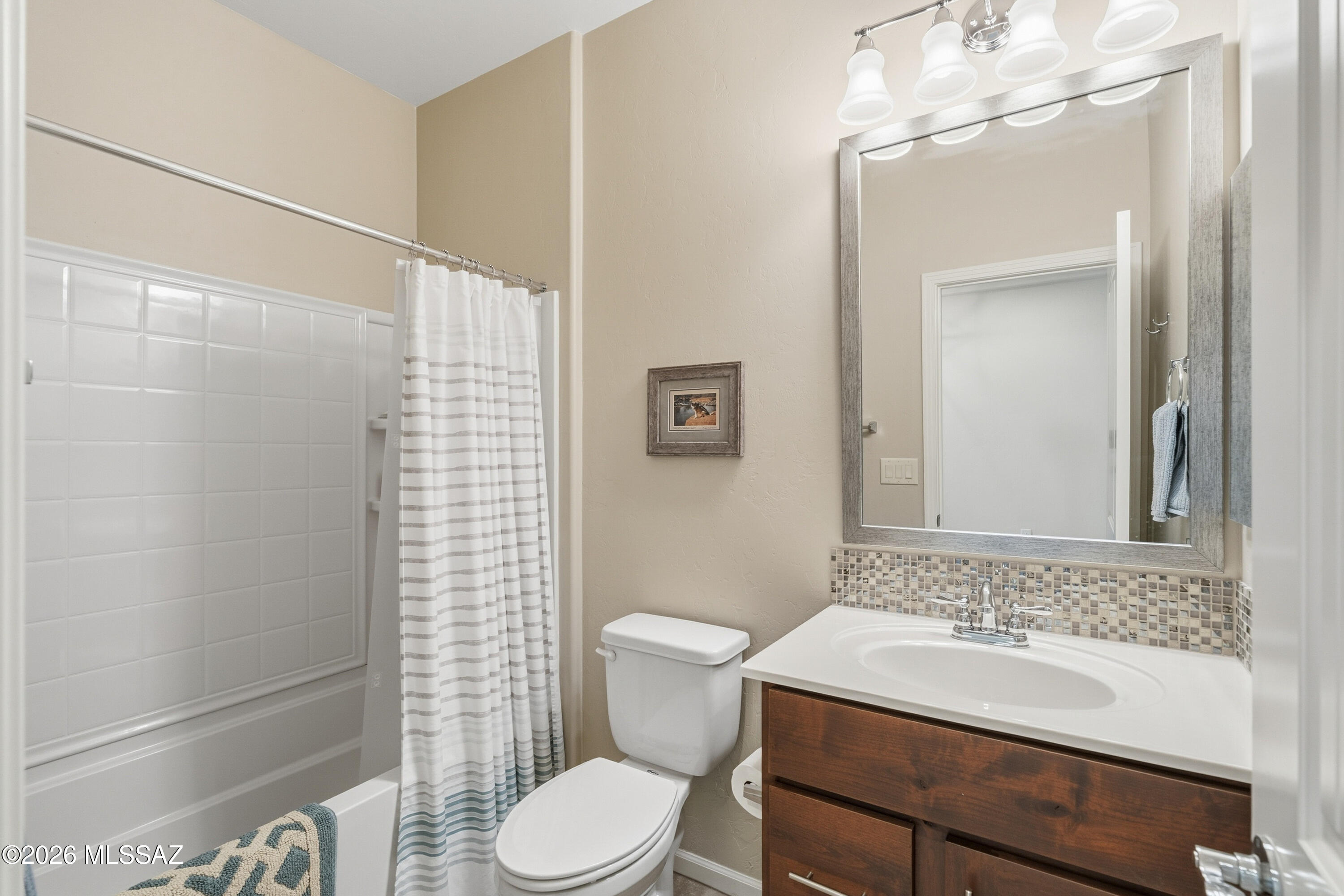 Quail Creek II Unit 33B SQ20161810746 - Residential