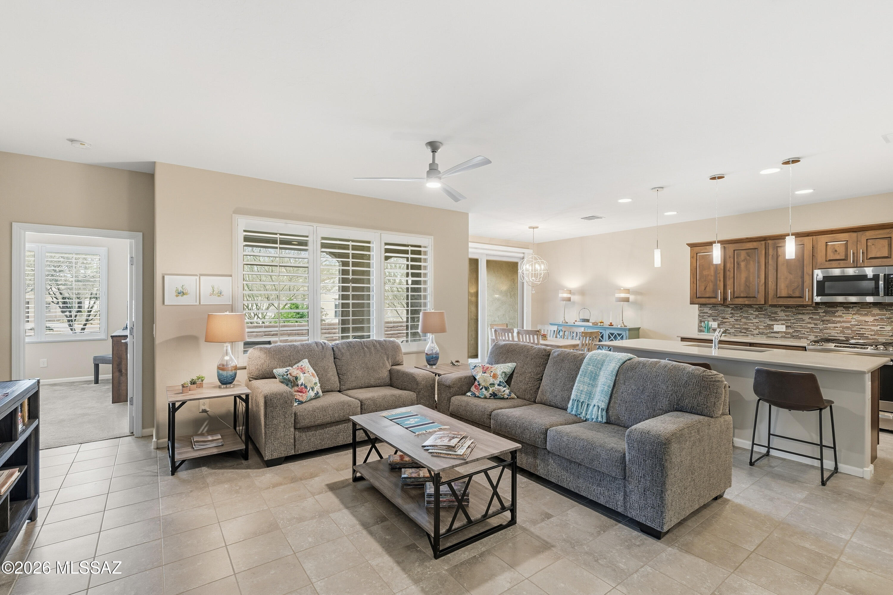 Quail Creek II Unit 33B SQ20161810746 - Residential