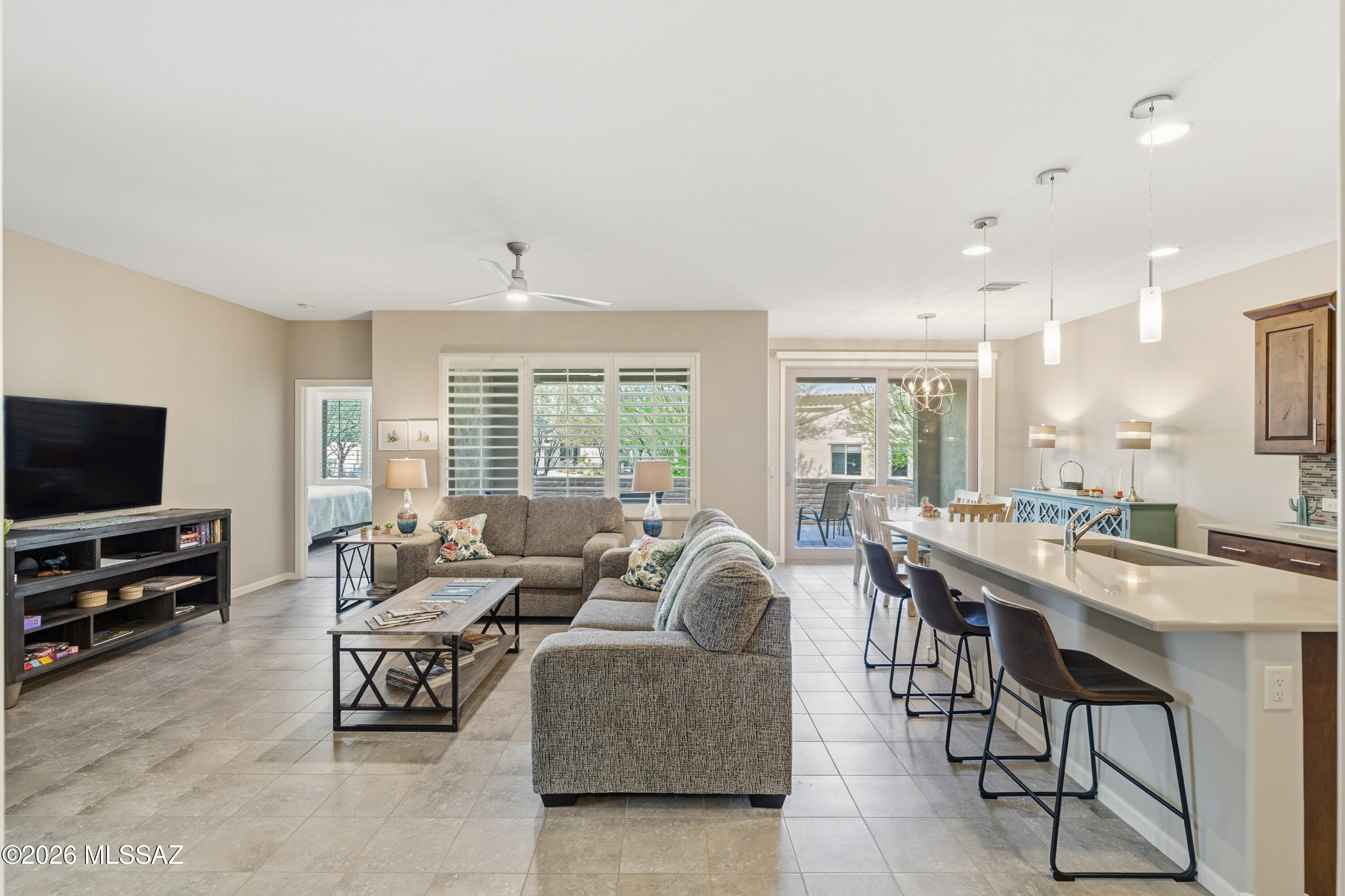 Quail Creek II Unit 33B SQ20161810746 - Residential