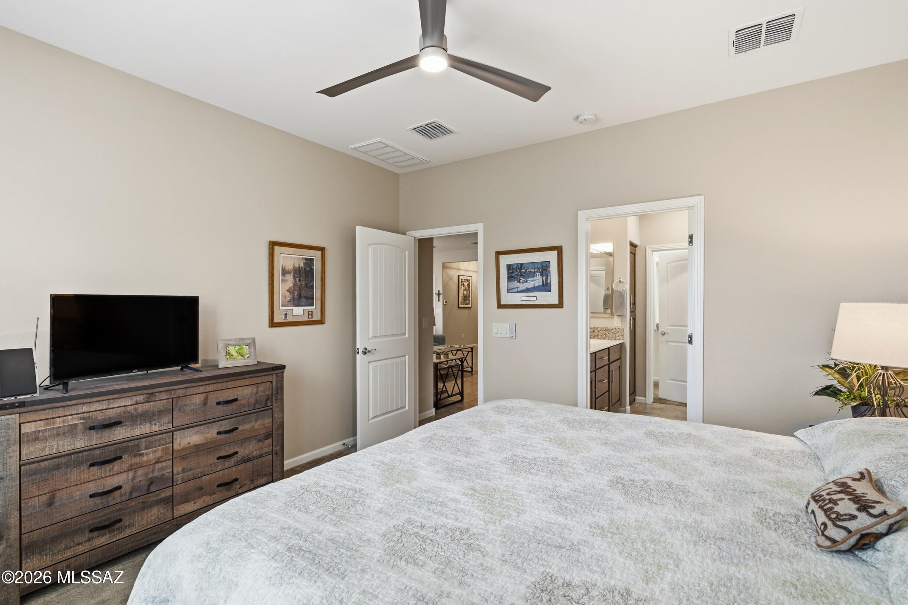 Quail Creek II Unit 33B SQ20161810746 - Residential