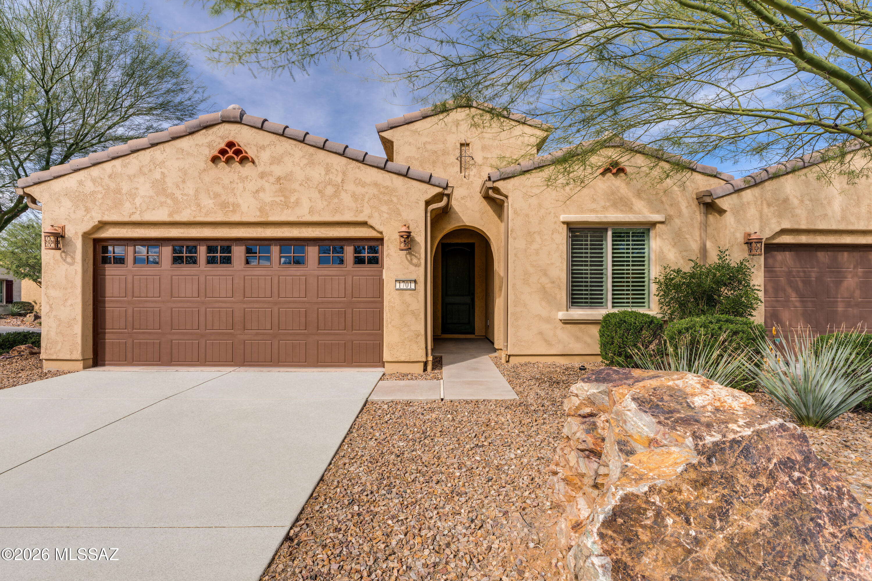 Quail Creek II Unit 33B SQ20161810746 - Residential