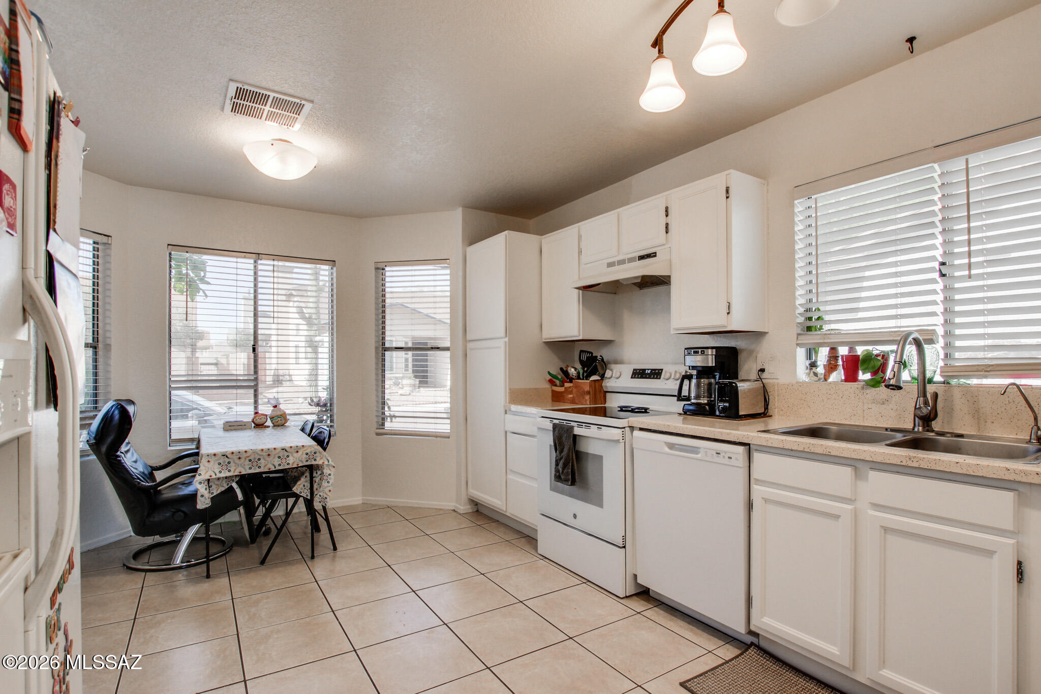 Country Highlands (1-180) - Residential
