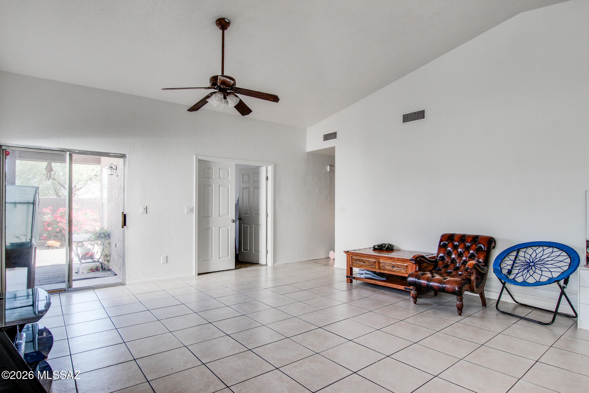 Country Highlands (1-180) - Residential