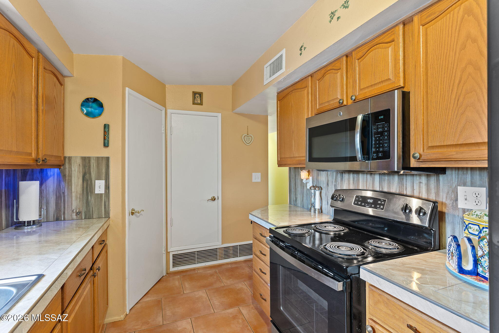 New Tucson Unit NO. 1 (1-127) - Residential