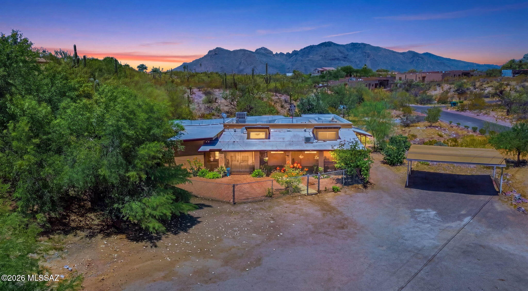 This spacious Suburban Ranch property offers a true sanctuary. 5 bedrooms, 3 full baths, and 3.22 acres of versatile land with SR zoning under Chapter 18.17. The home features a generous 2,044 sq ft single-family layout with a guest suite located just off the front entrance, complete with its own bedroom, full bath. Amazing location, minutes away from Northwest Hospital and conveniently located to shopping and dining etc. This is a unique and must see property.