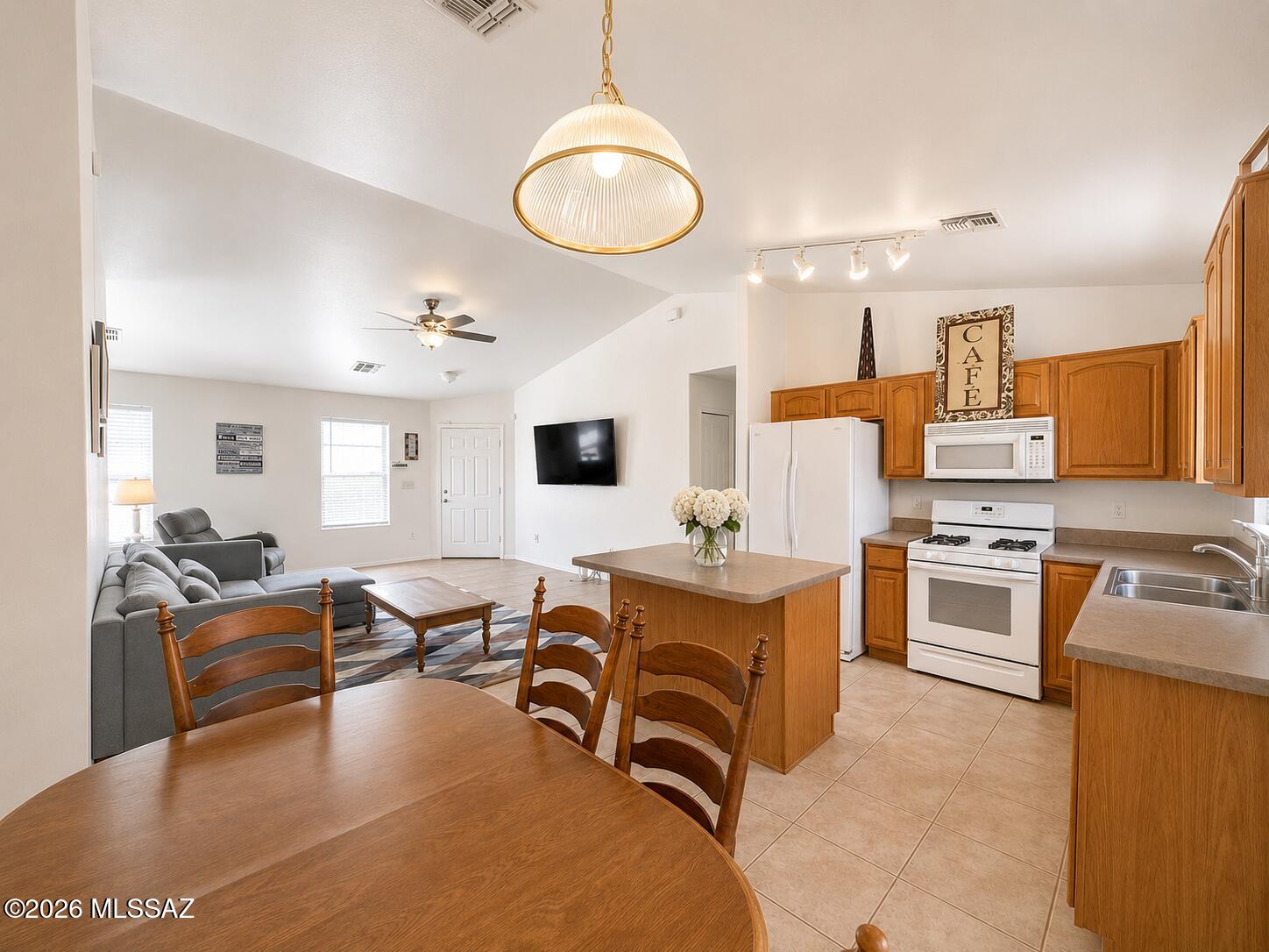 Rancho Del Lago (608-1030) - Residential