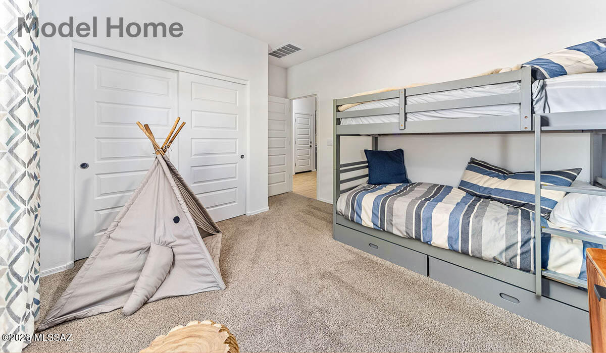 Entranda Del Toro - Residential