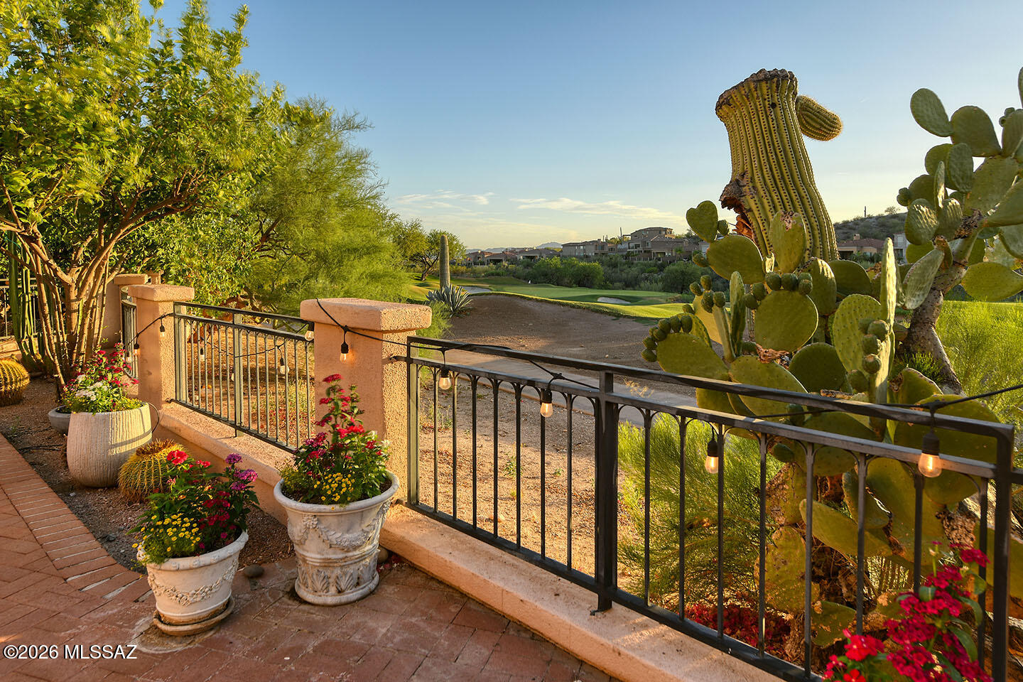 Paloma Del Sol (1-50) - Residential