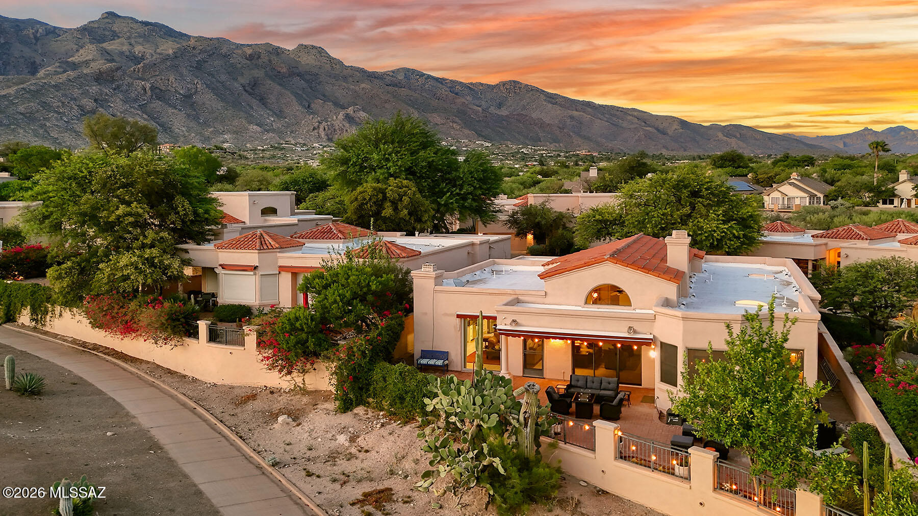 Paloma Del Sol (1-50) - Residential