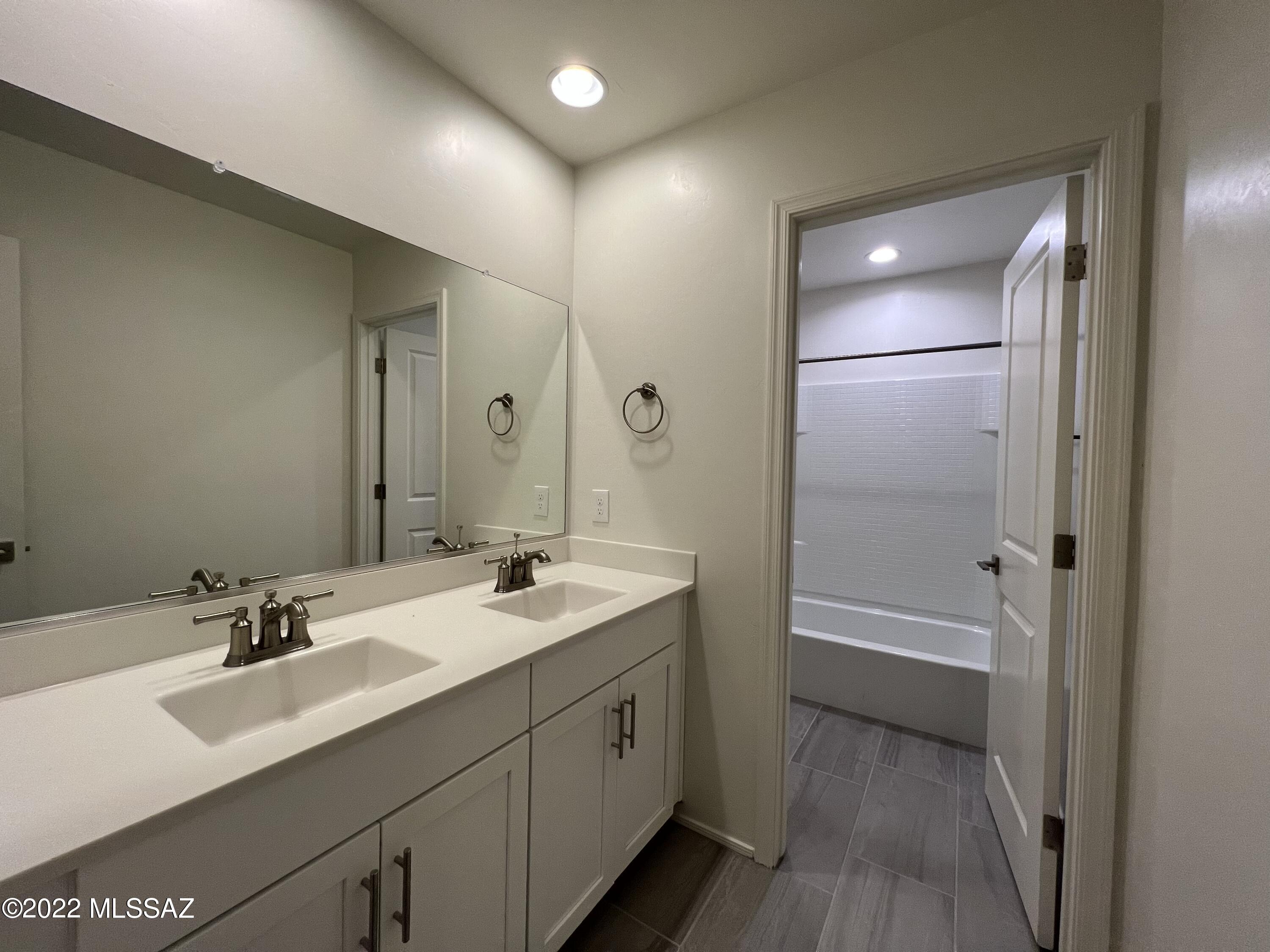 Rancho Tierra Blanca - Residential Lease
