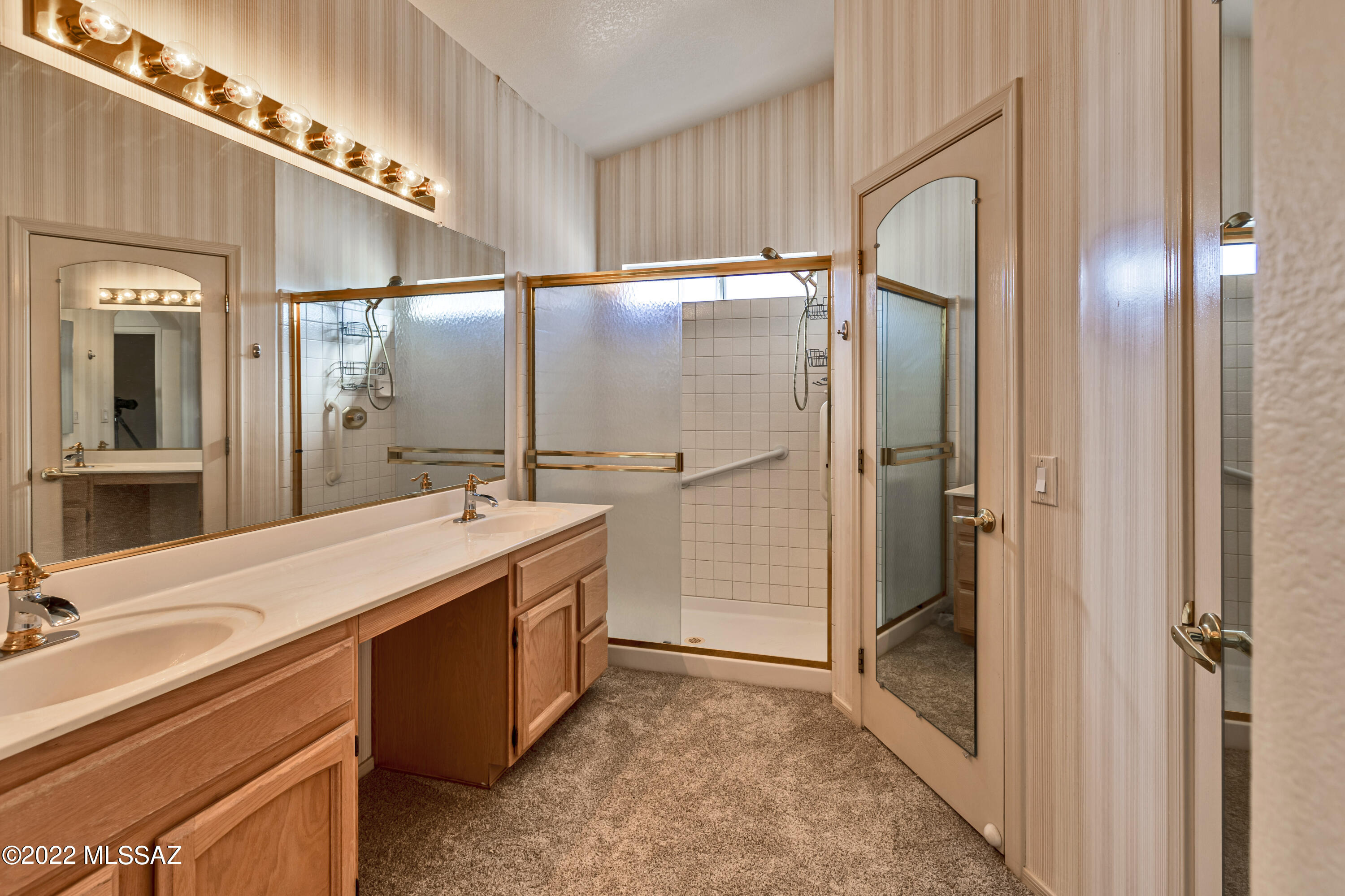 Saddlebrooke - Residential Lease