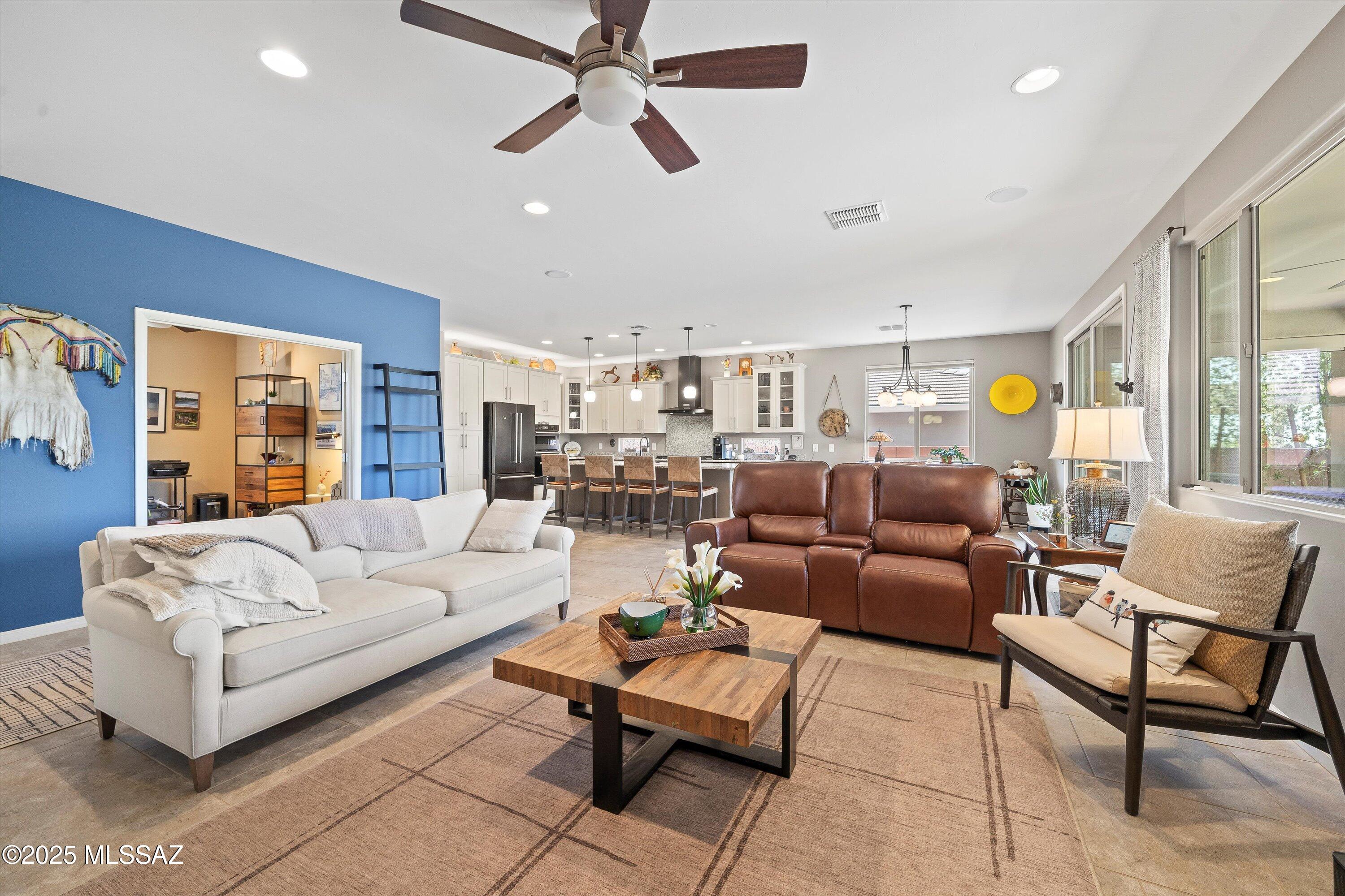 Golden Barrel Place At Dove Mountain SQ20141710079 - Residential
