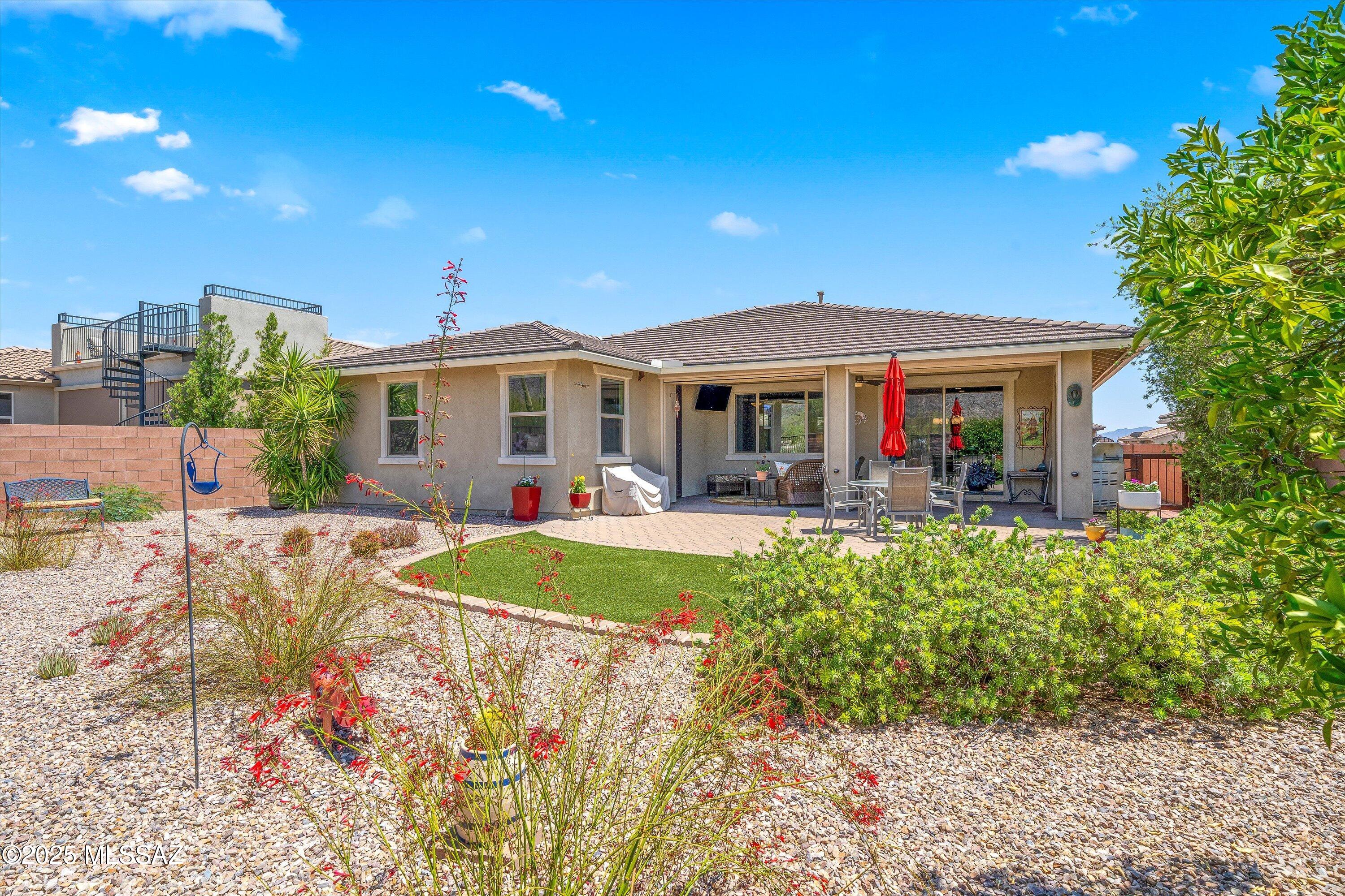 Golden Barrel Place At Dove Mountain SQ20141710079 - Residential