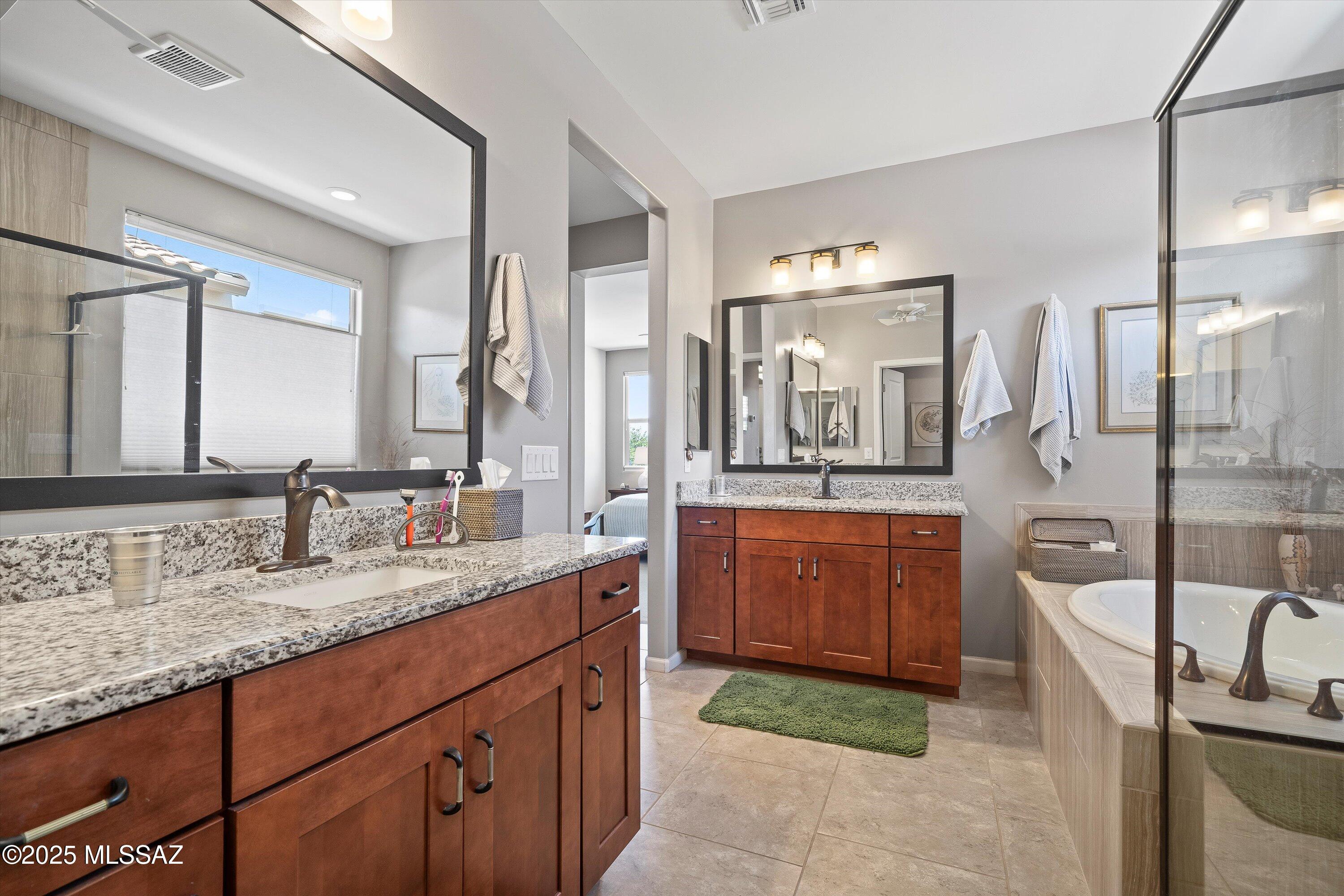 Golden Barrel Place At Dove Mountain SQ20141710079 - Residential