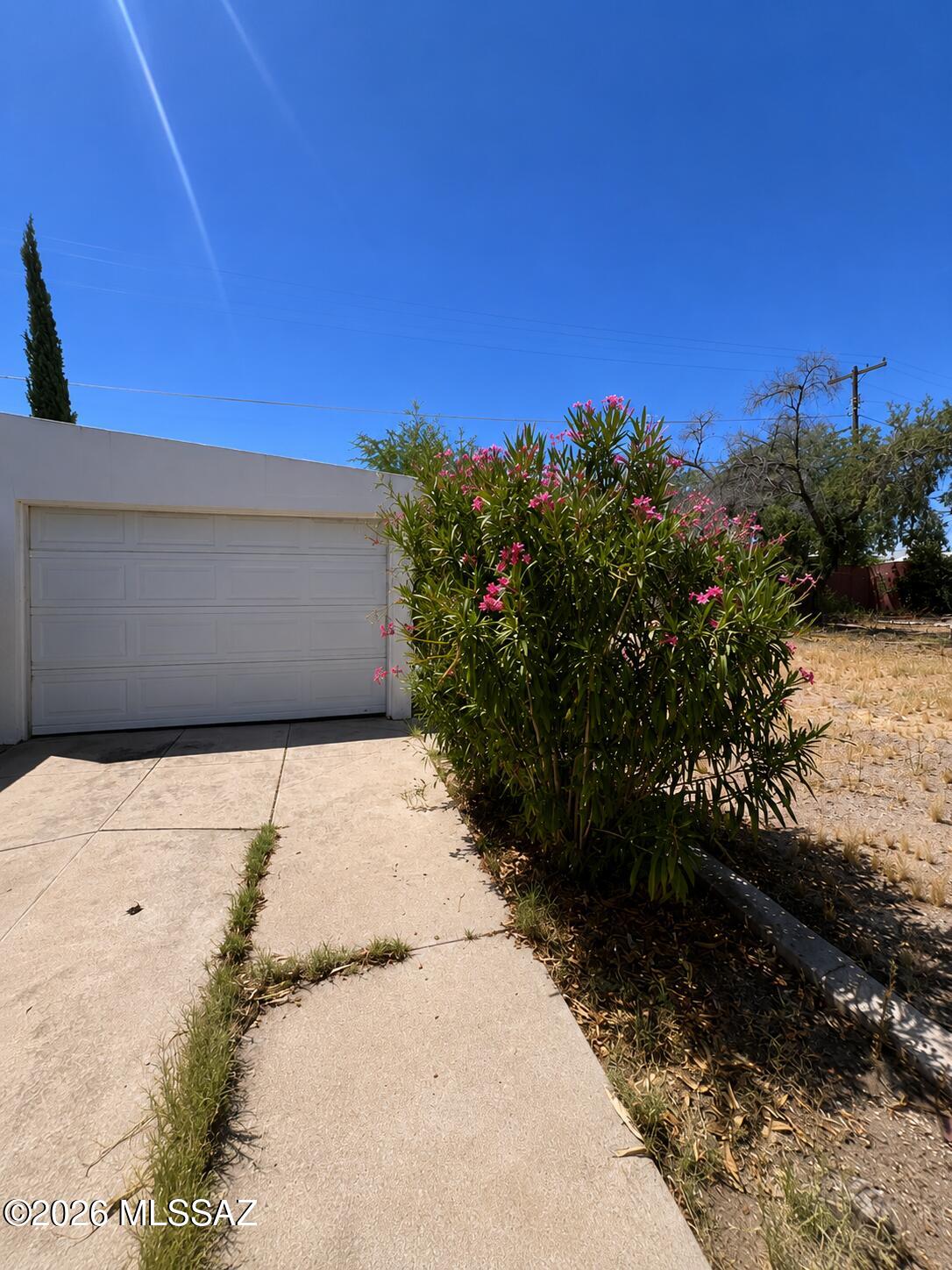 Manana Vista - Residential Lease