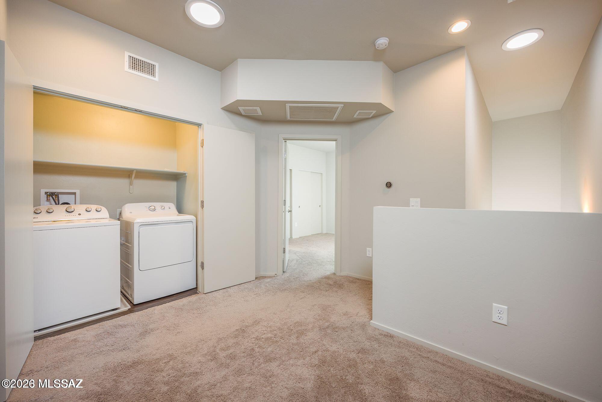 Park Modern SQ20171350679 - Residential Lease