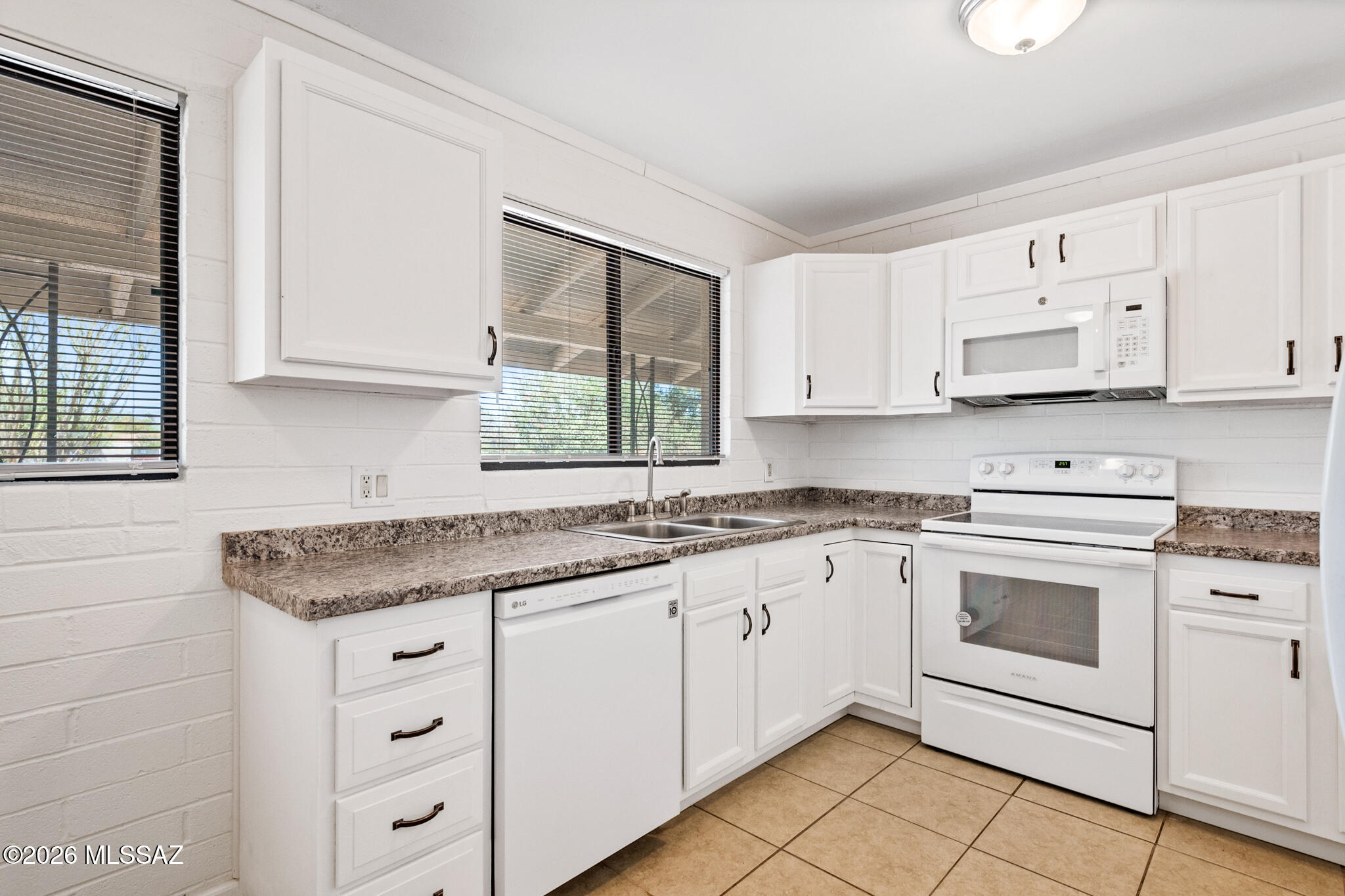 Miramonte Terr - Residential