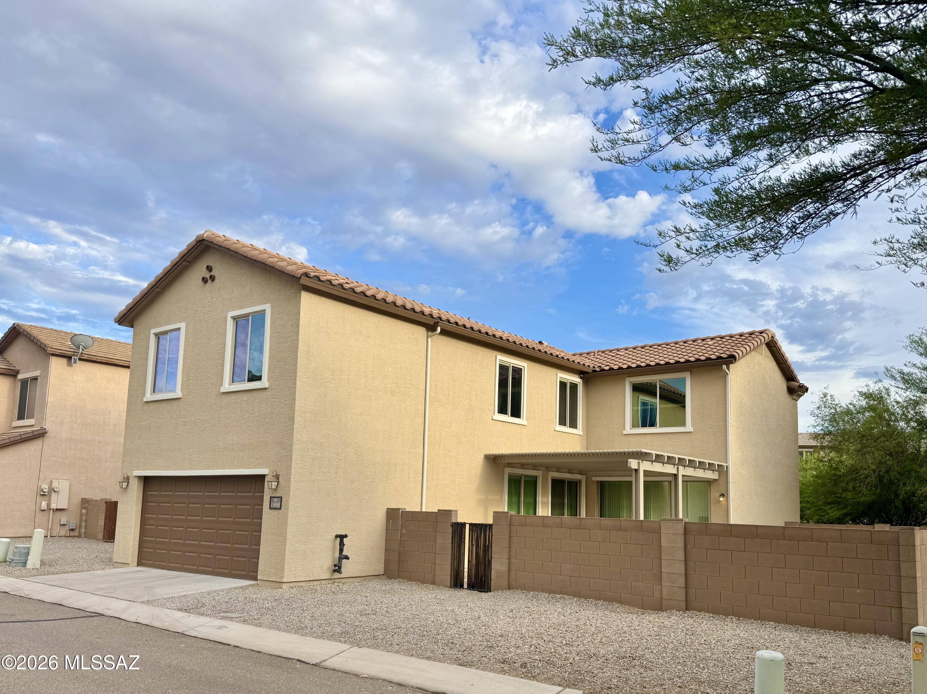 Sierra Morado Unit 4 - Residential