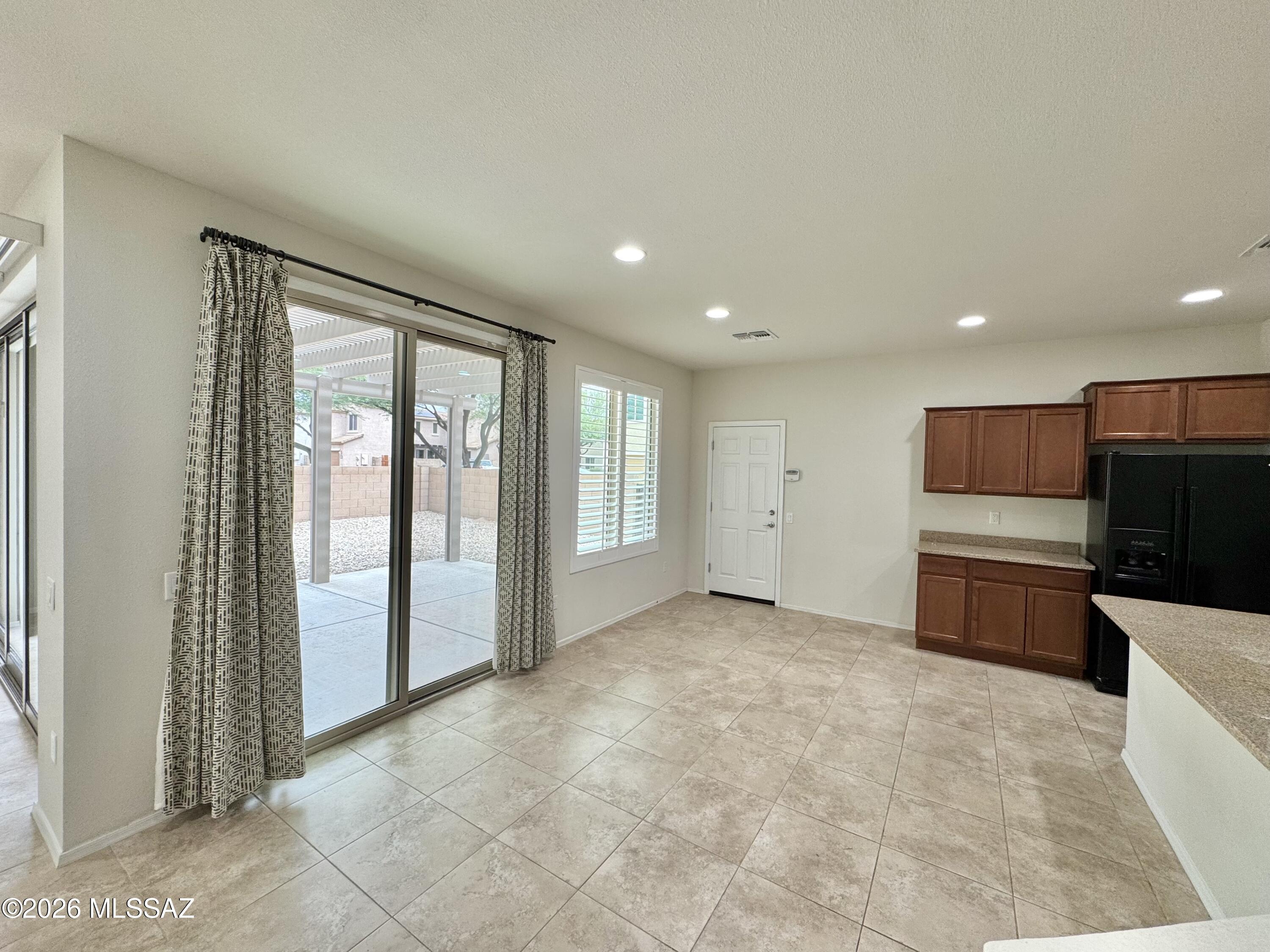 Sierra Morado Unit 4 - Residential