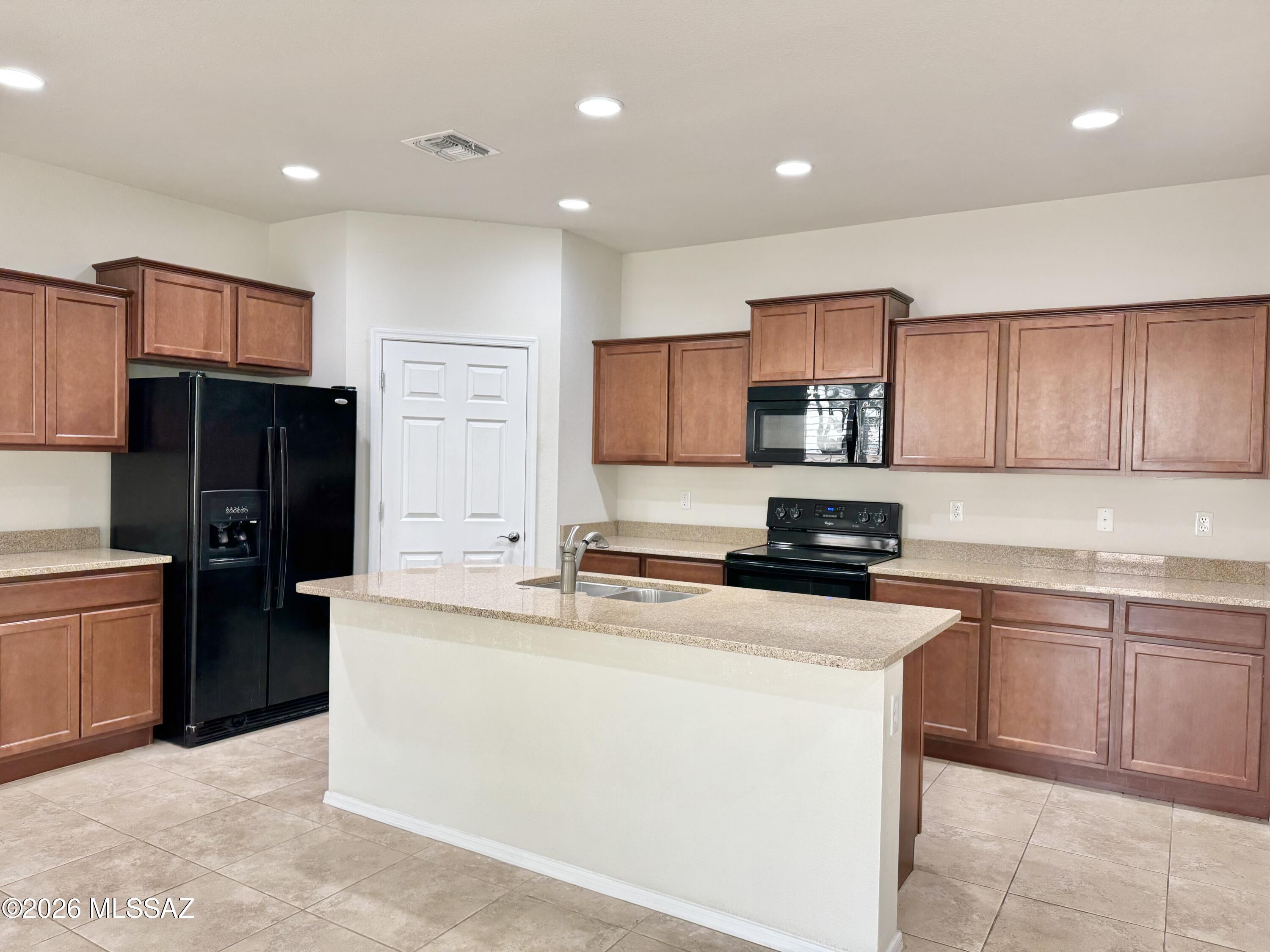 Sierra Morado Unit 4 - Residential