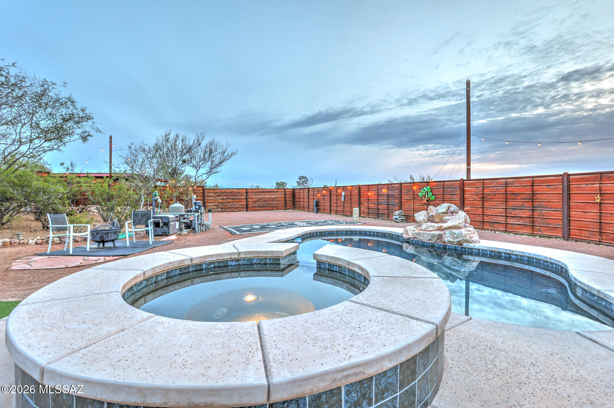 Caserio Viejo (1-12) - Residential
