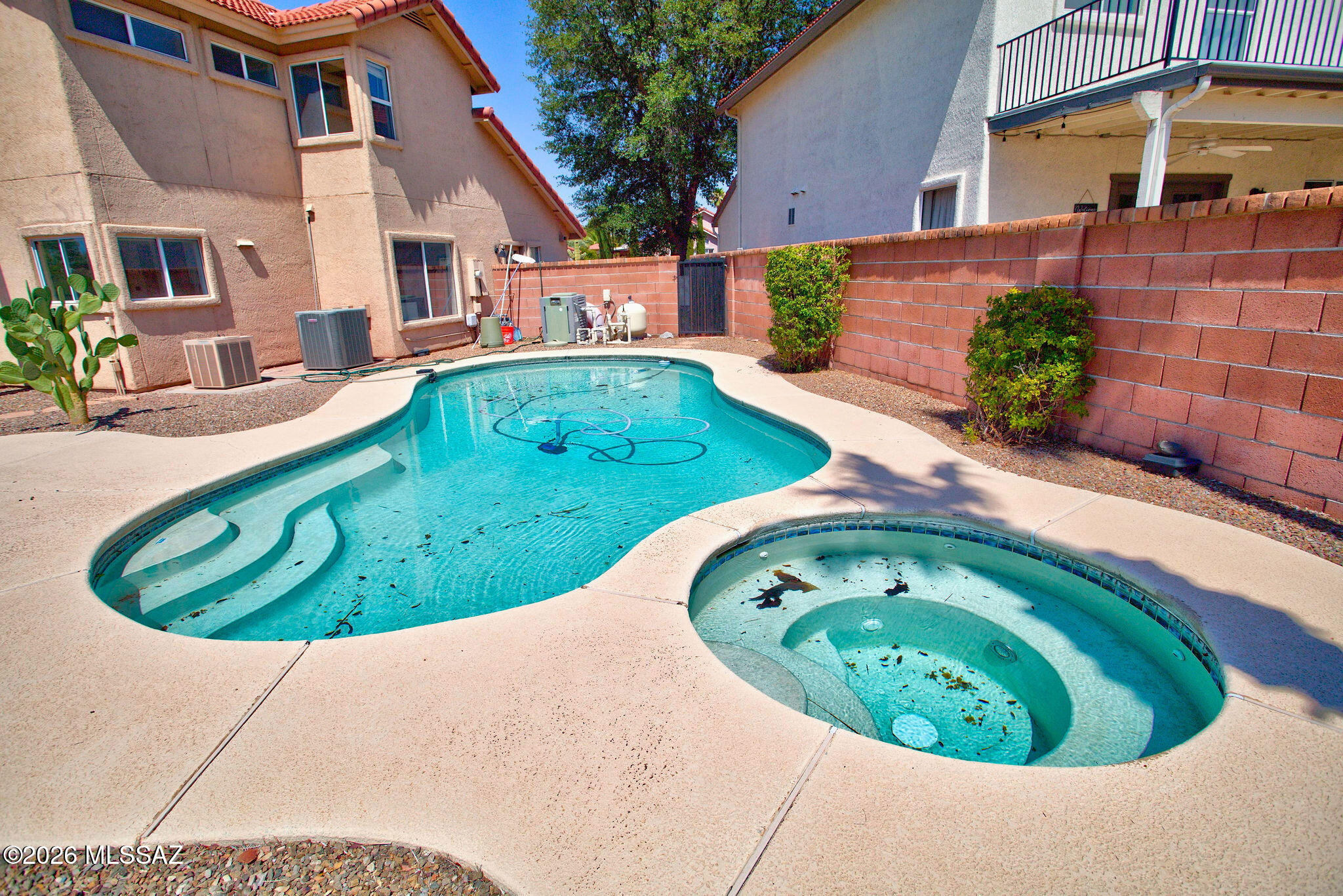 Villages Of La Canada (The) - Residential